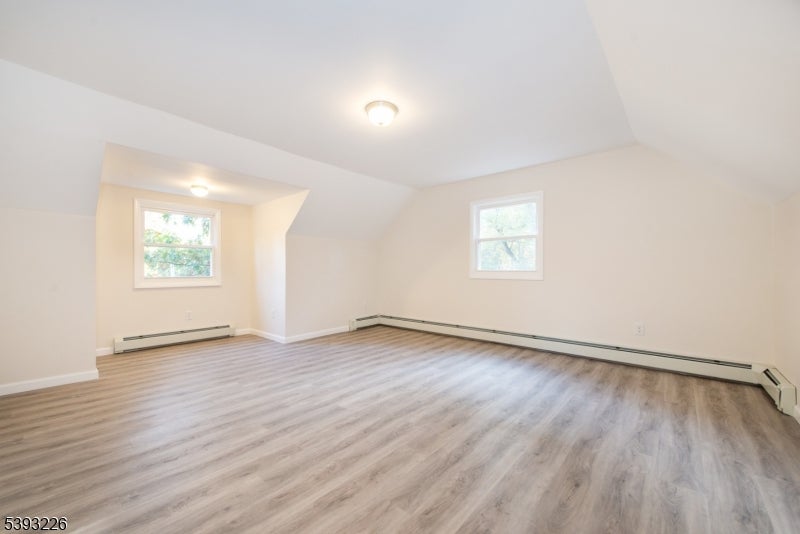 North Haledon Boro, New Jersey, 07508, United States, 5 Bedrooms Bedrooms, ,2 BathroomsBathrooms,Residential,For Sale,1976874