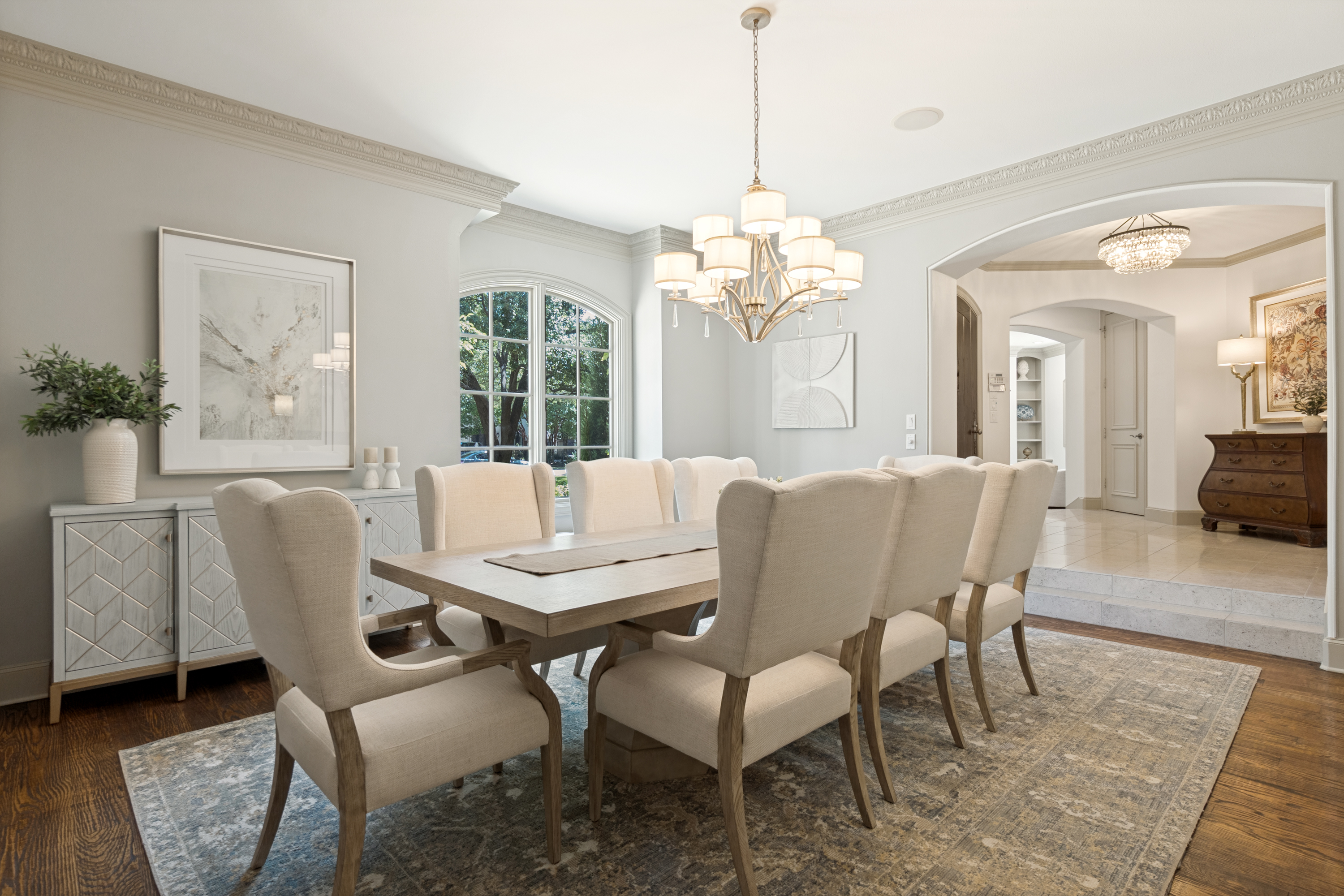  Updated European Transitional in the heart of Preston Hollow - 物件實景