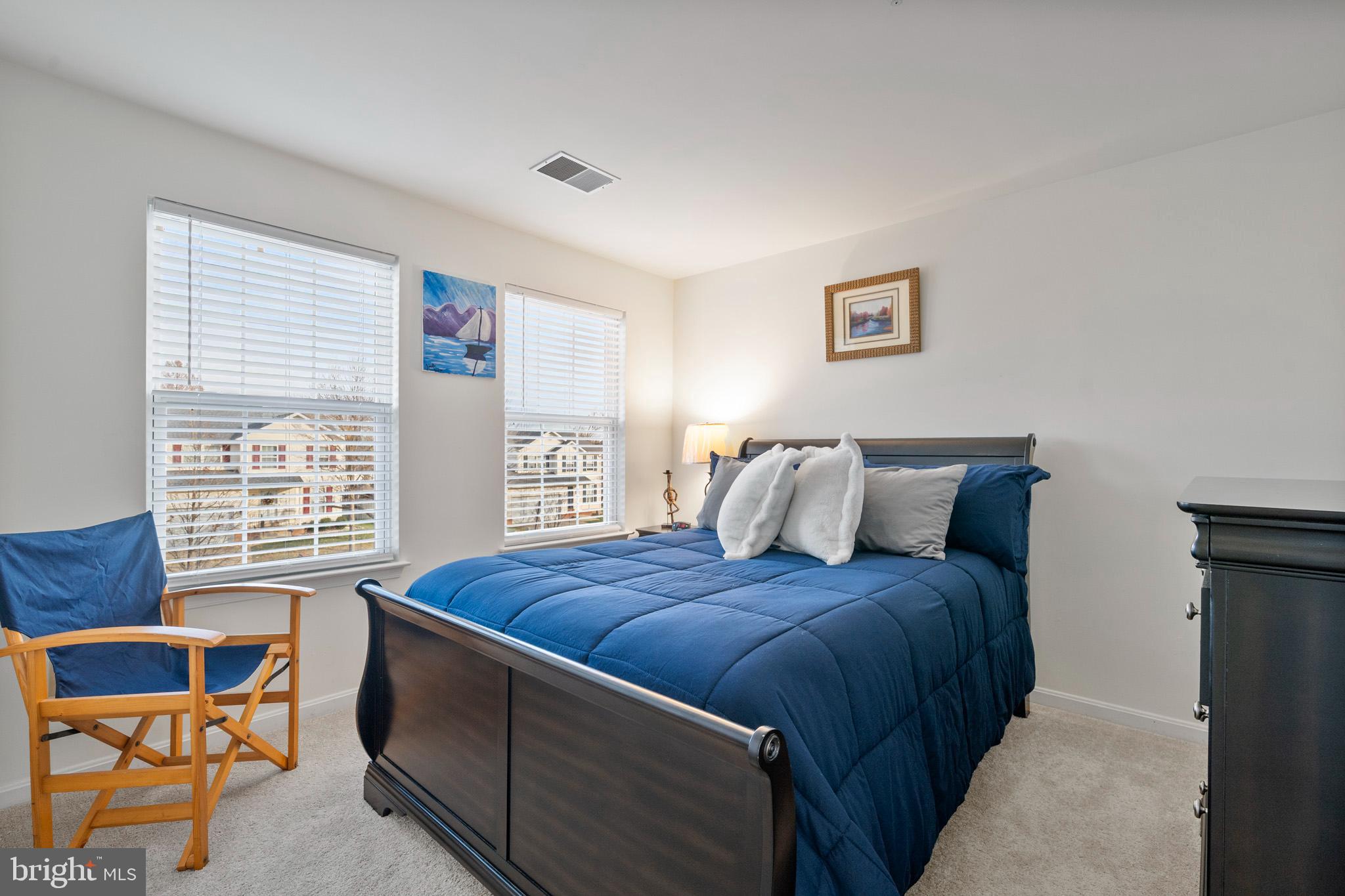 Clinton, Maryland, 20735, United States, 5 Bedrooms Bedrooms, ,4 BathroomsBathrooms,Residential,For Sale,2005759