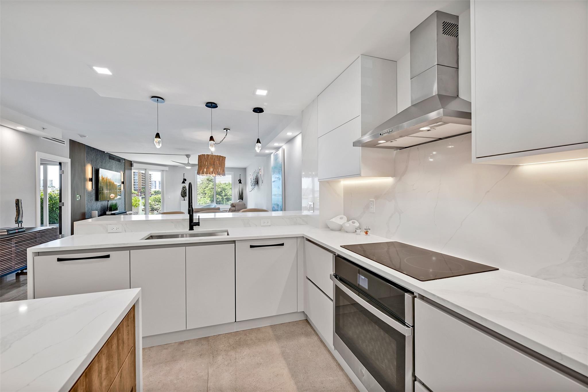 Pompano Beach, Florida, 33062, United States, 2 Bedrooms Bedrooms, ,2 BathroomsBathrooms,Residential,For Sale,1938400