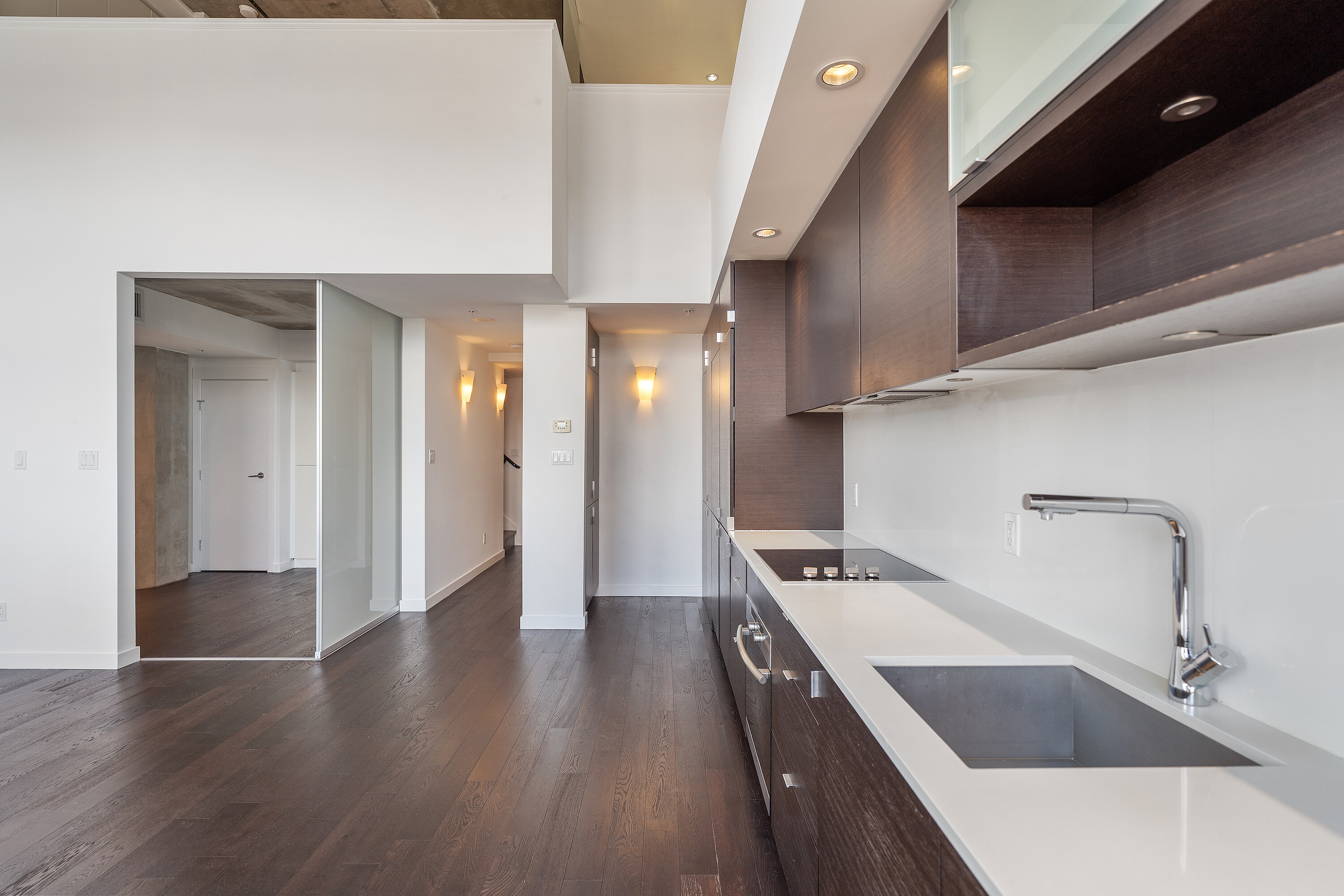  Bright Airy Condo - 物件實景