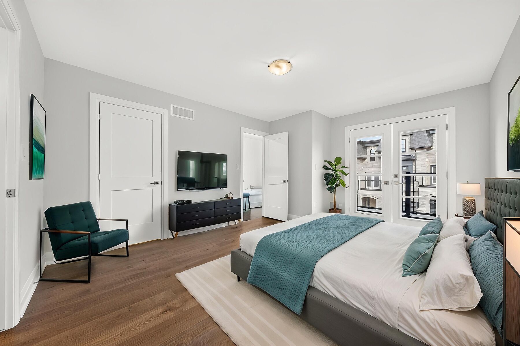  Brand New Luxurious Townhome - 物件實景