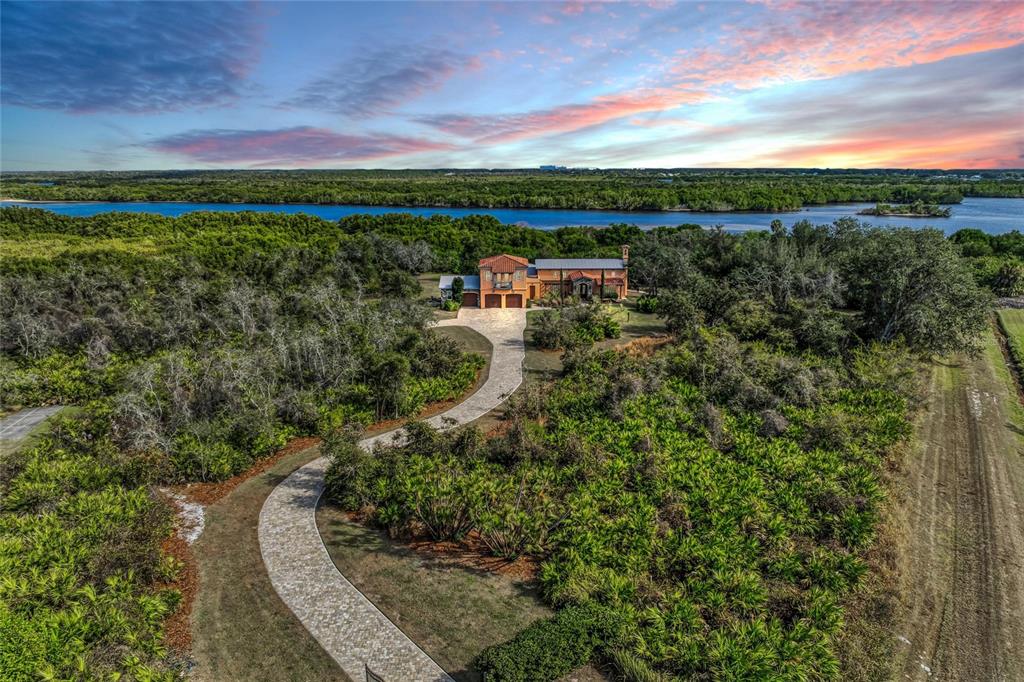 Punta Gorda, Florida, 33983, United States, 4 Bedrooms Bedrooms, ,3 BathroomsBathrooms,Residential,For Sale,2012336