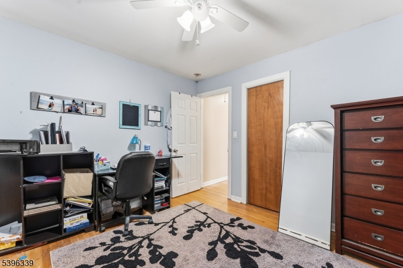 Dunellen Boro, New Jersey, 08812, United States, 3 Bedrooms Bedrooms, ,2 BathroomsBathrooms,Residential,For Sale,1991151