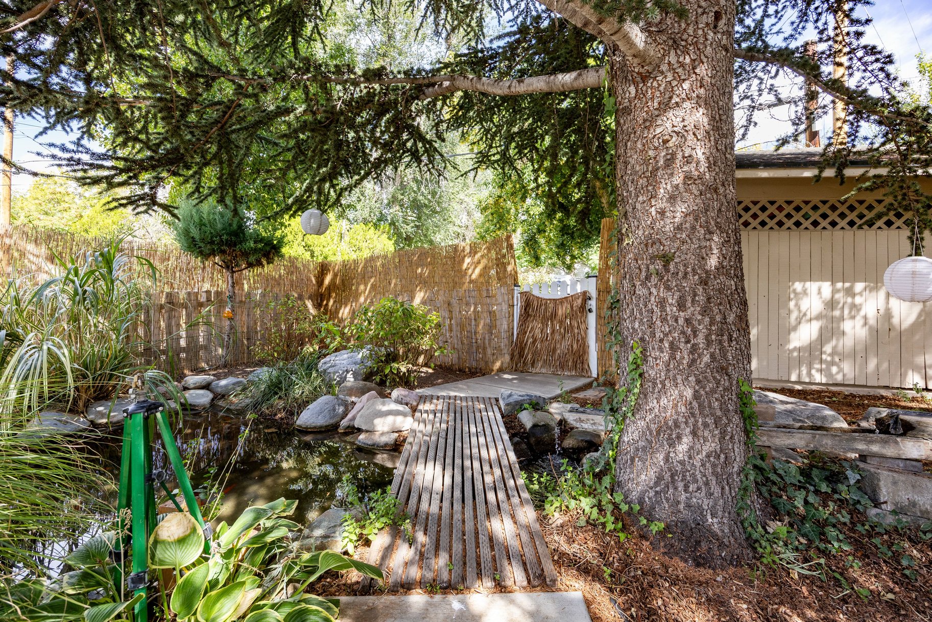  Beautifully Updated Home with 2,074 Sq. Ft. of Living Space, Historic Character - 物件實景