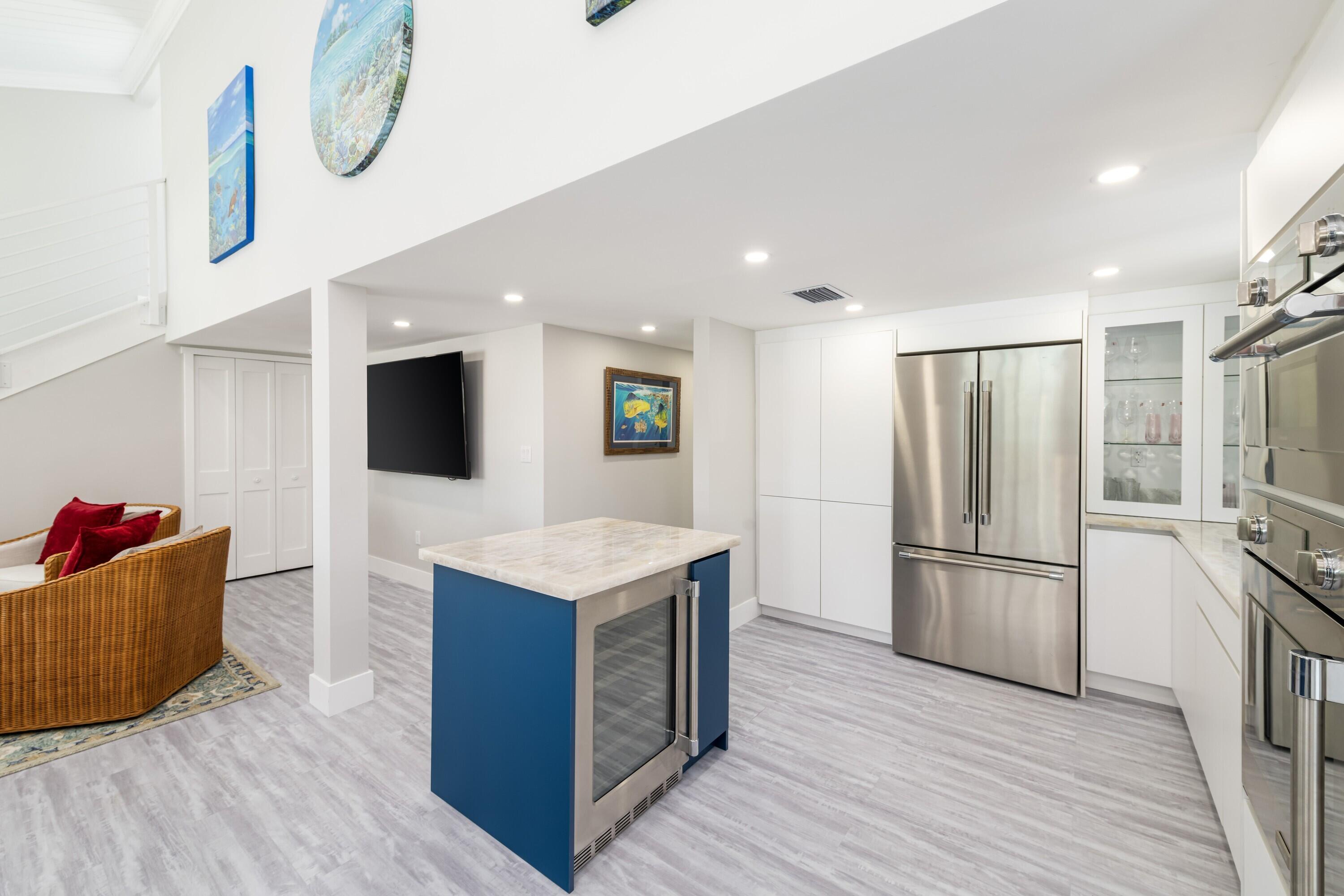 Duck, Florida, 33050, United States, 3 Bedrooms Bedrooms, ,3 BathroomsBathrooms,Residential,For Sale,1793374