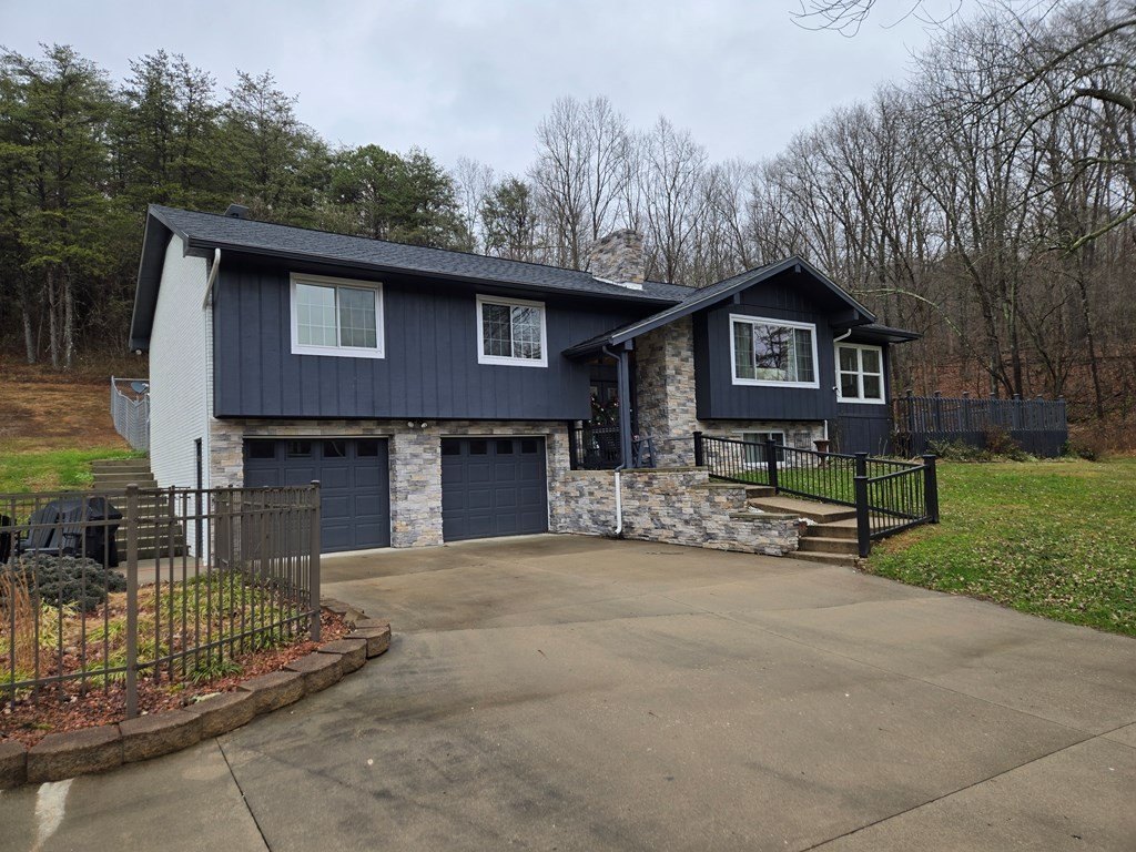 Pedro, Ohio, 45659, United States, 4 Bedrooms Bedrooms, ,3 BathroomsBathrooms,Residential,For Sale,2005116