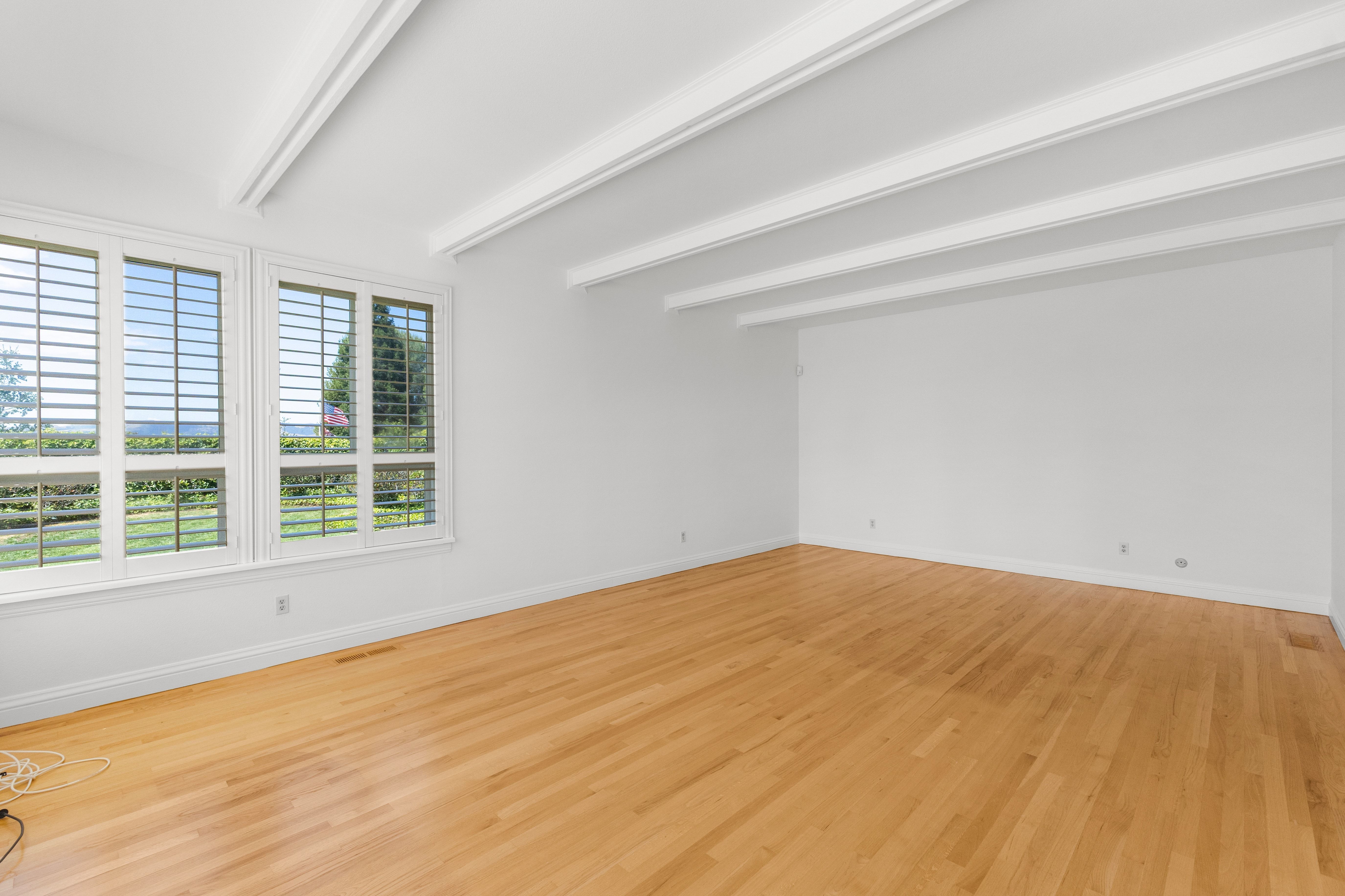  Elegant Custom Home in Gated Silver Maple - 物件實景