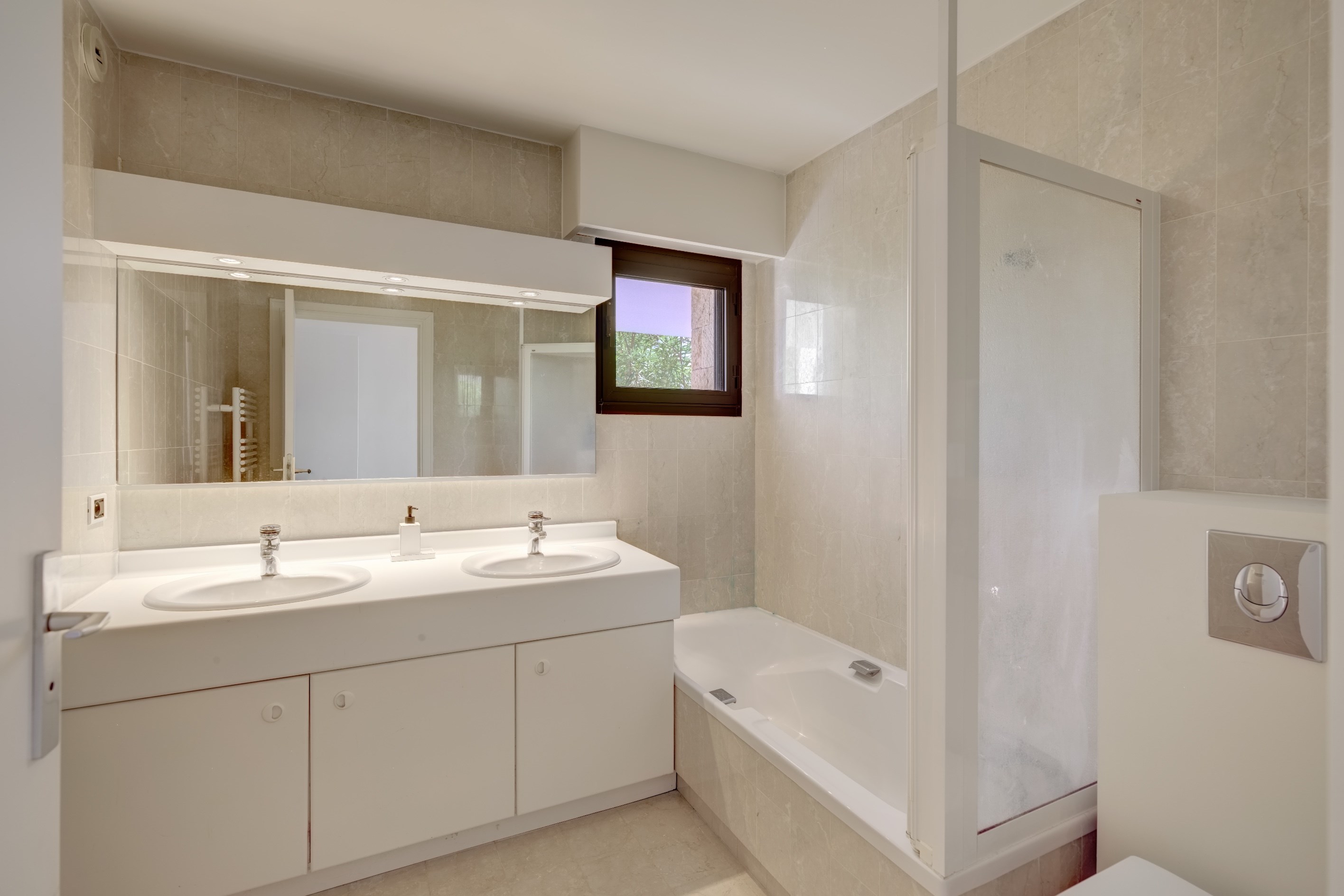  Cannes Californie, three bedroom corner apartment with 60 sqm terrace and panor… - 物件實景