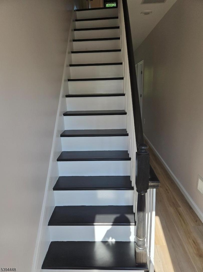 Englewood City, New Jersey, 07631-2139, United States, 8 Bedrooms Bedrooms, ,Residential,For Sale,1985742