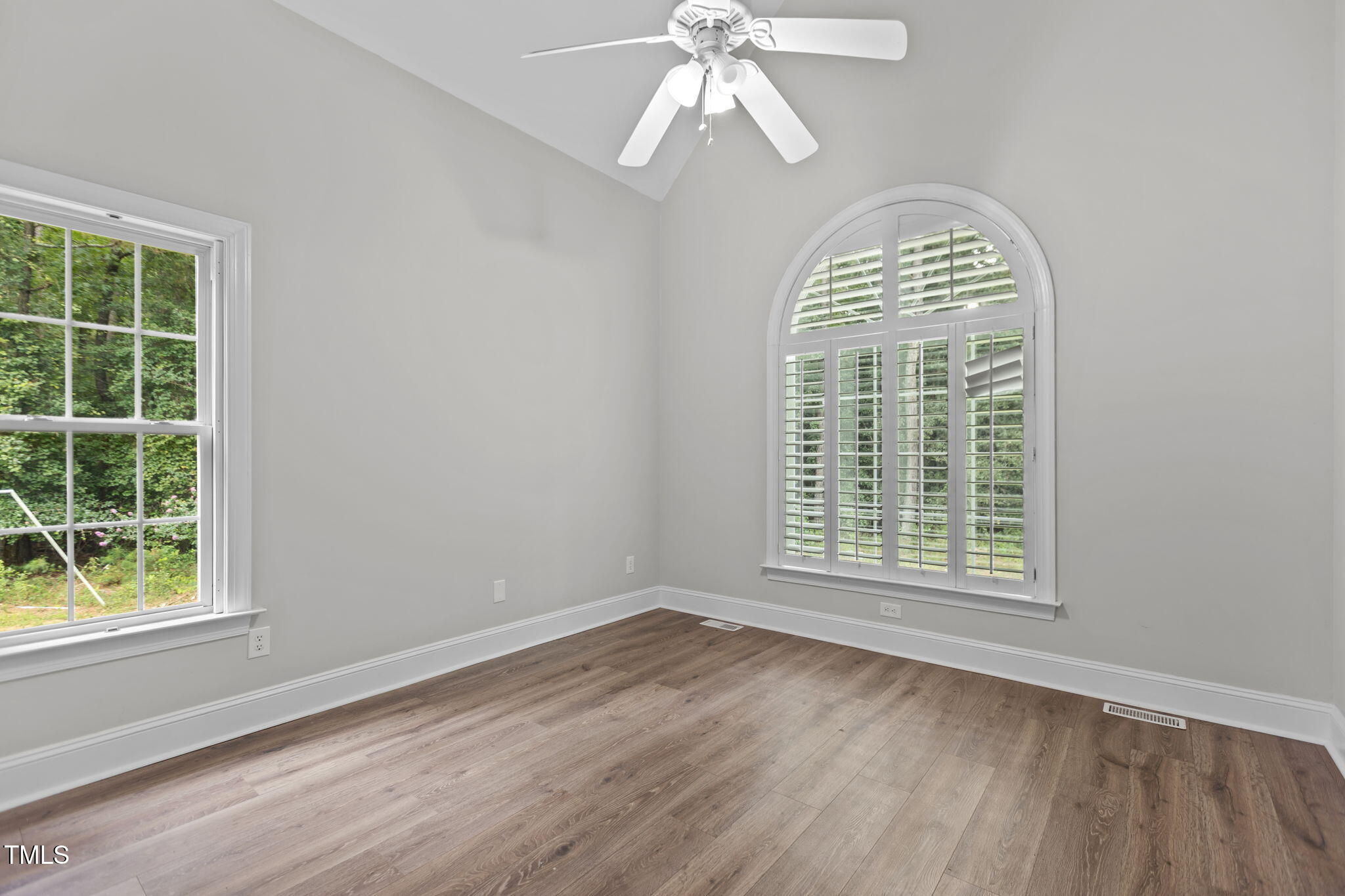 Smithfield, North Carolina, 27577, United States, 3 Bedrooms Bedrooms, ,4 BathroomsBathrooms,Residential,For Sale,1933670