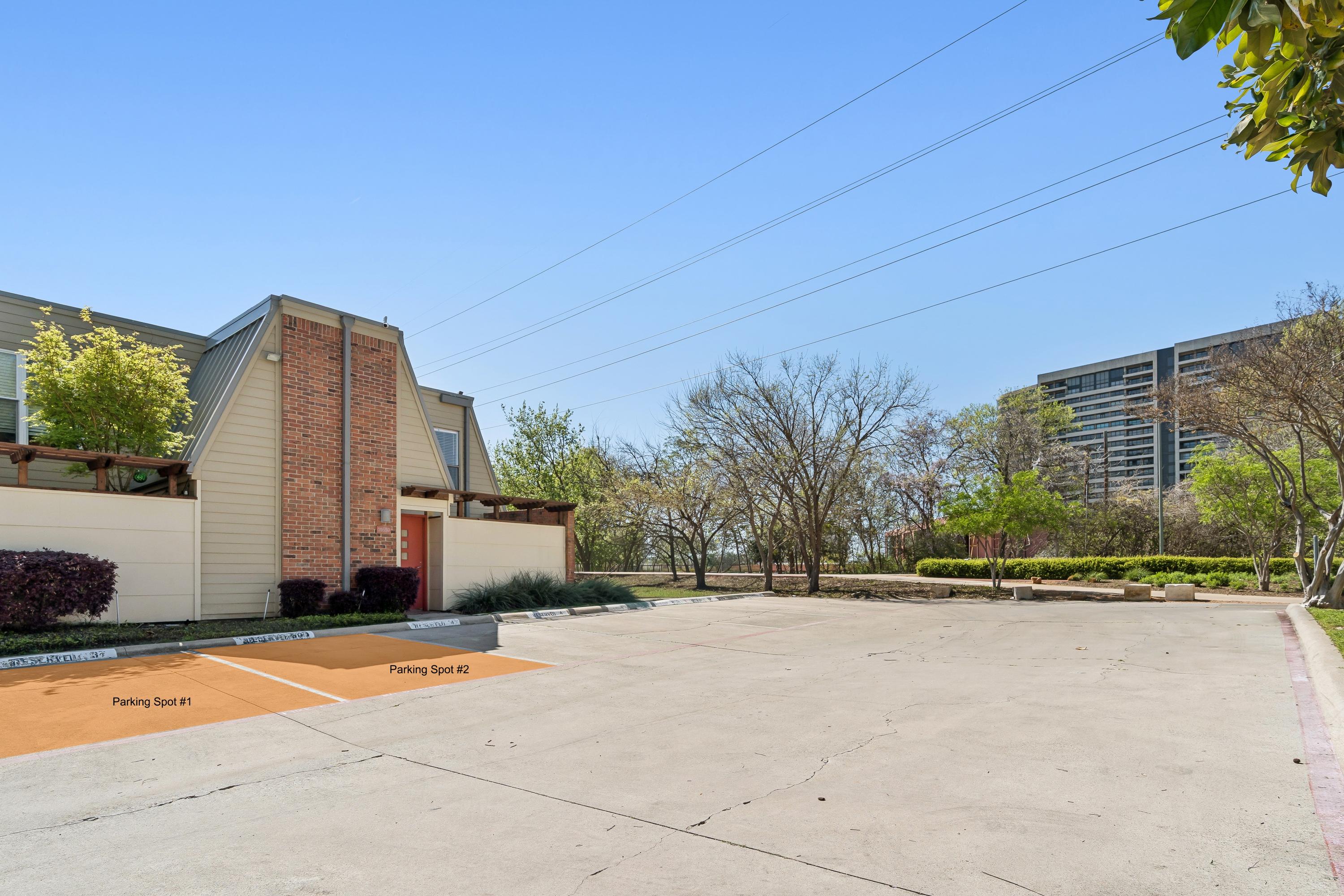  Katy Trail Condo Fully Remodeled with Private Turf Patio - 物件實景