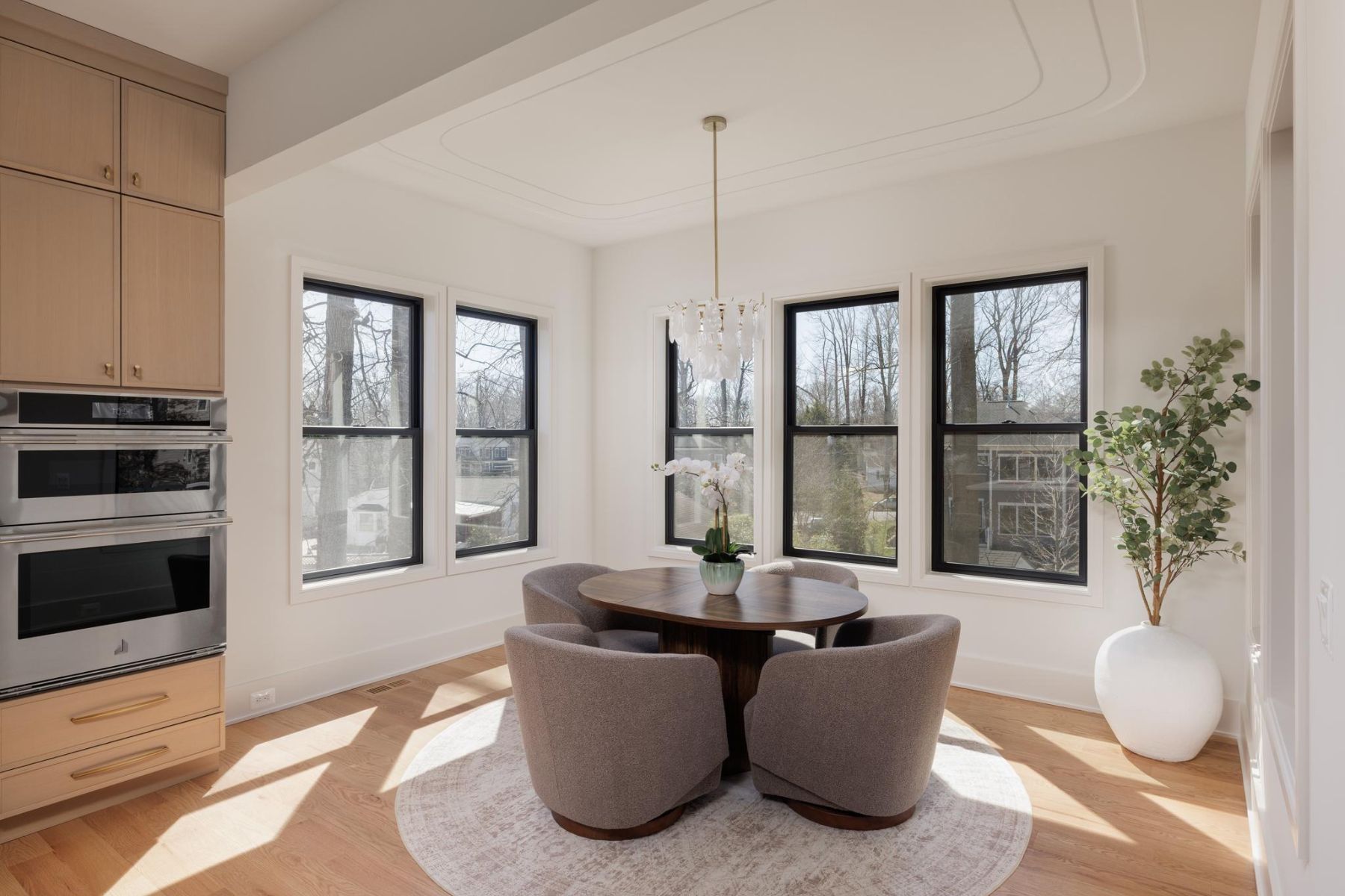  913 Symphony Circle SW, Vienna, VA, 22180 - 物件實景