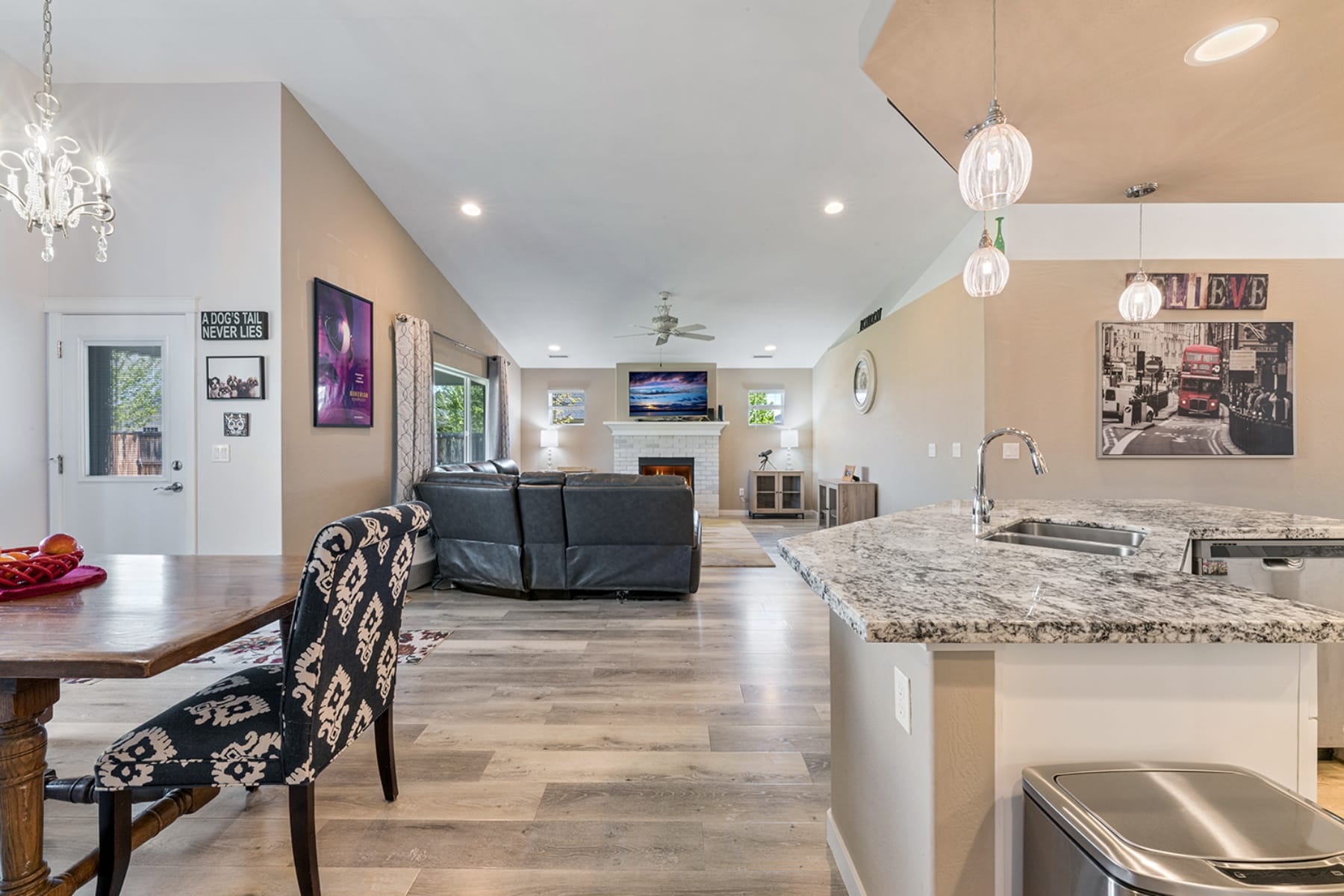  3949 Connor Drive White City, OR 97503 - 物件實景