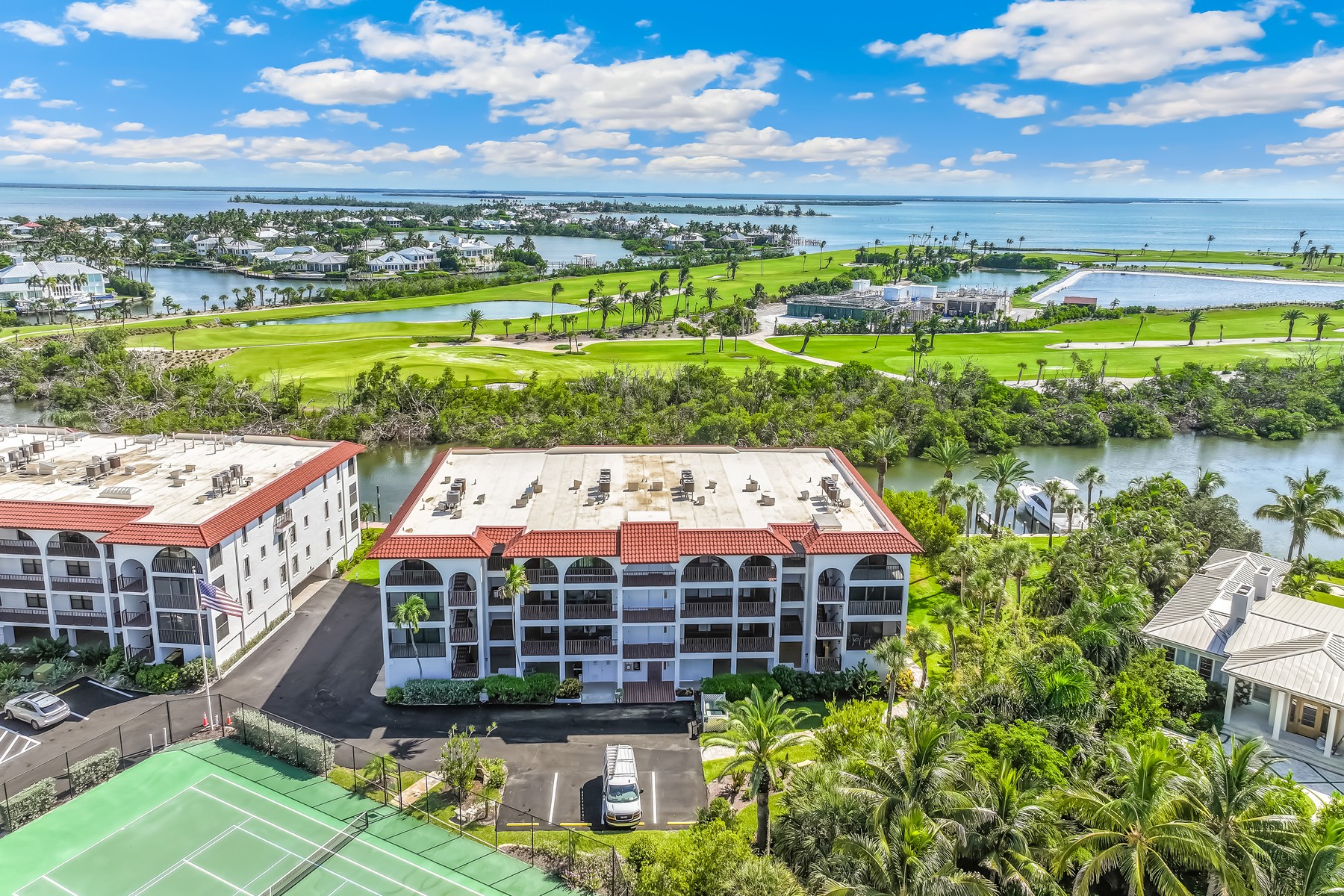  950 Palm Avenue Unit #304 - 物件實景