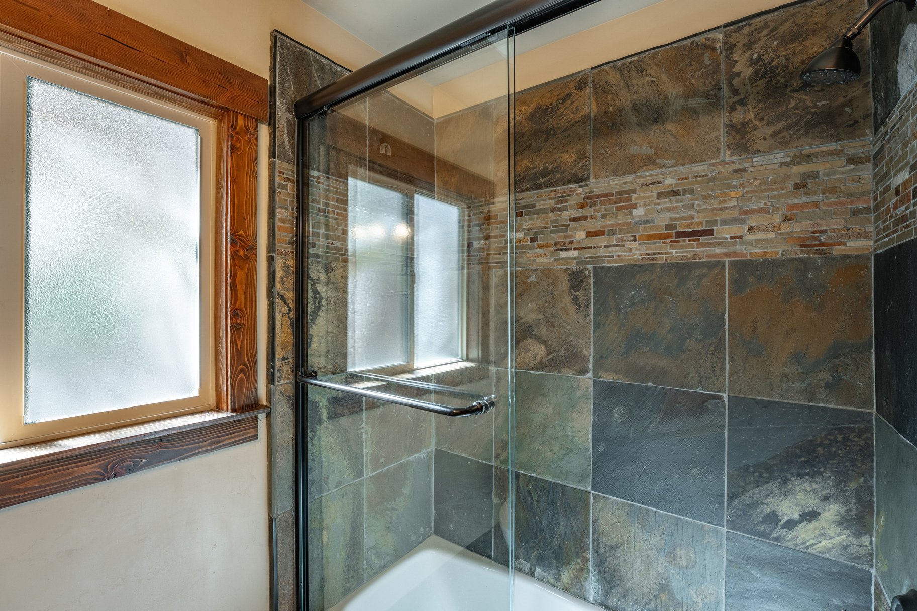  Updated Tahoe Donner retreat with a greenbelt setting - 物件實景
