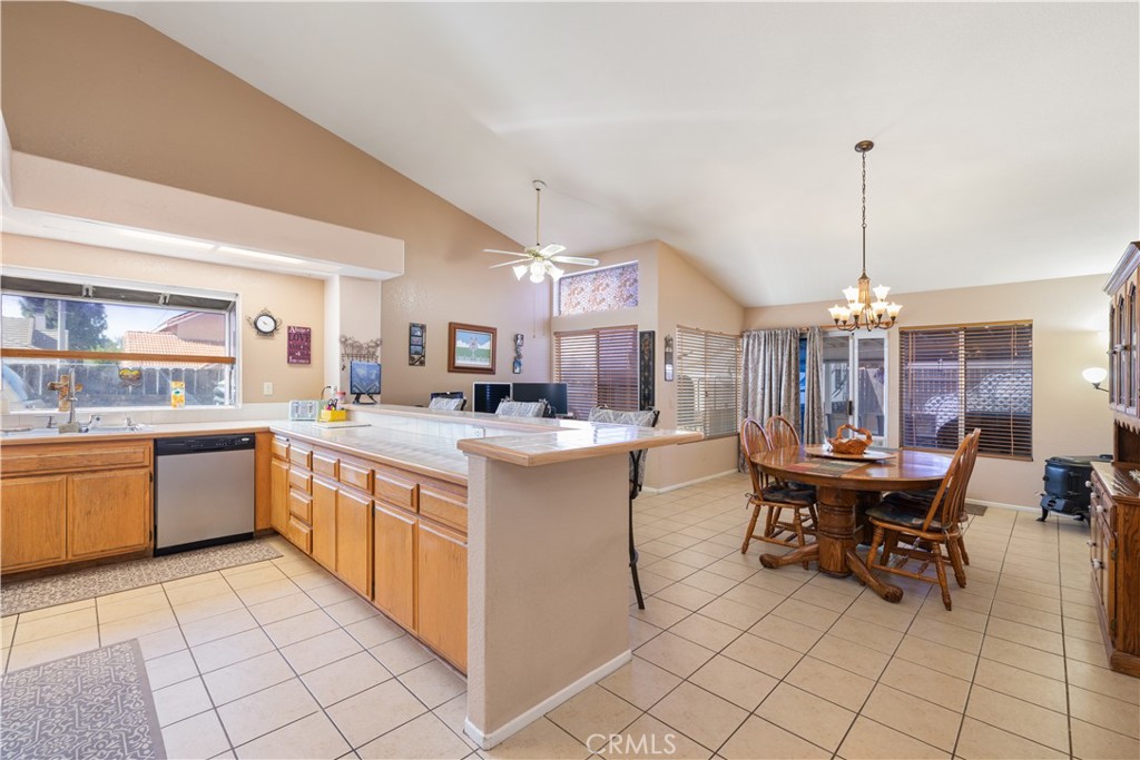 Riverside, California, 92508, United States, 3 Bedrooms Bedrooms, ,2 BathroomsBathrooms,Residential,For Sale,1958180