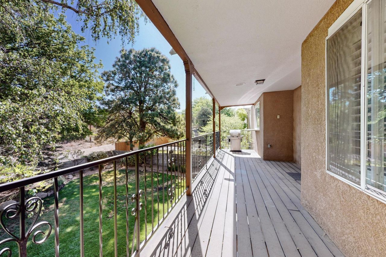 Albuquerque, New Mexico, 87123, United States, 4 Bedrooms Bedrooms, ,4 BathroomsBathrooms,Residential,For Sale,1876196