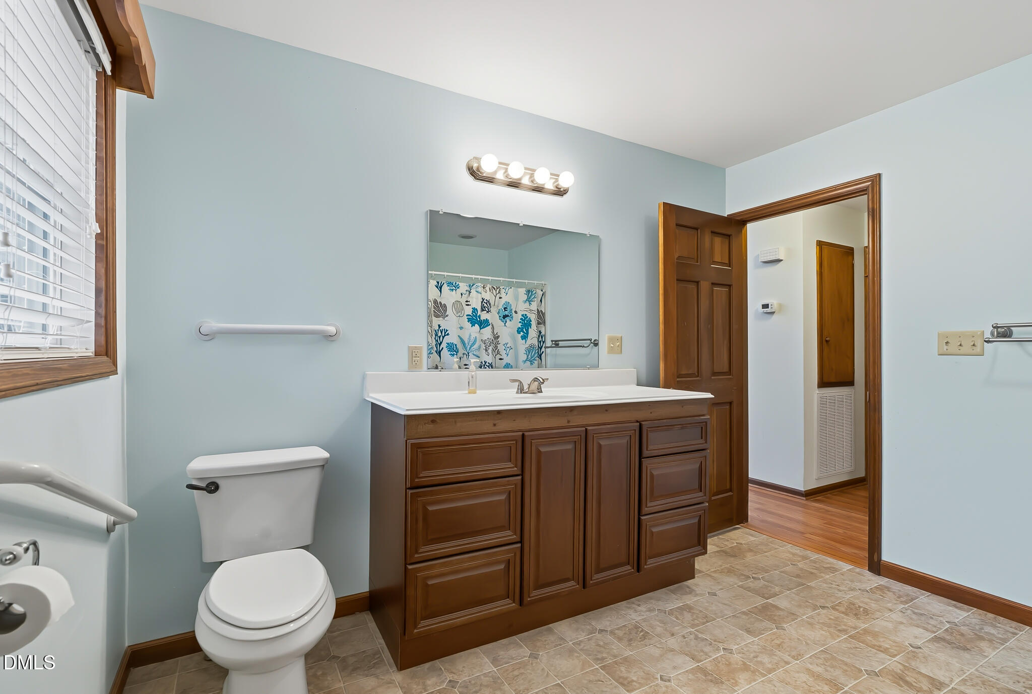 Louisburg, North Carolina, 27549, United States, 3 Bedrooms Bedrooms, ,3 BathroomsBathrooms,Residential,For Sale,2008797