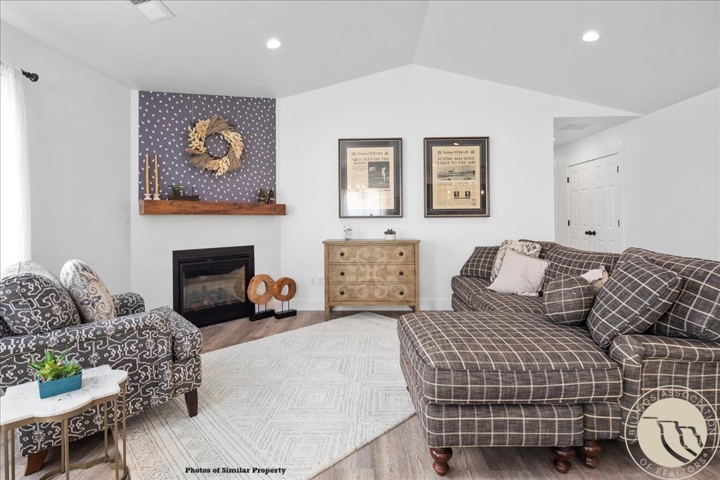 Billings, Montana, 59106, United States, 3 Bedrooms Bedrooms, ,2 BathroomsBathrooms,Residential,For Sale,2006161