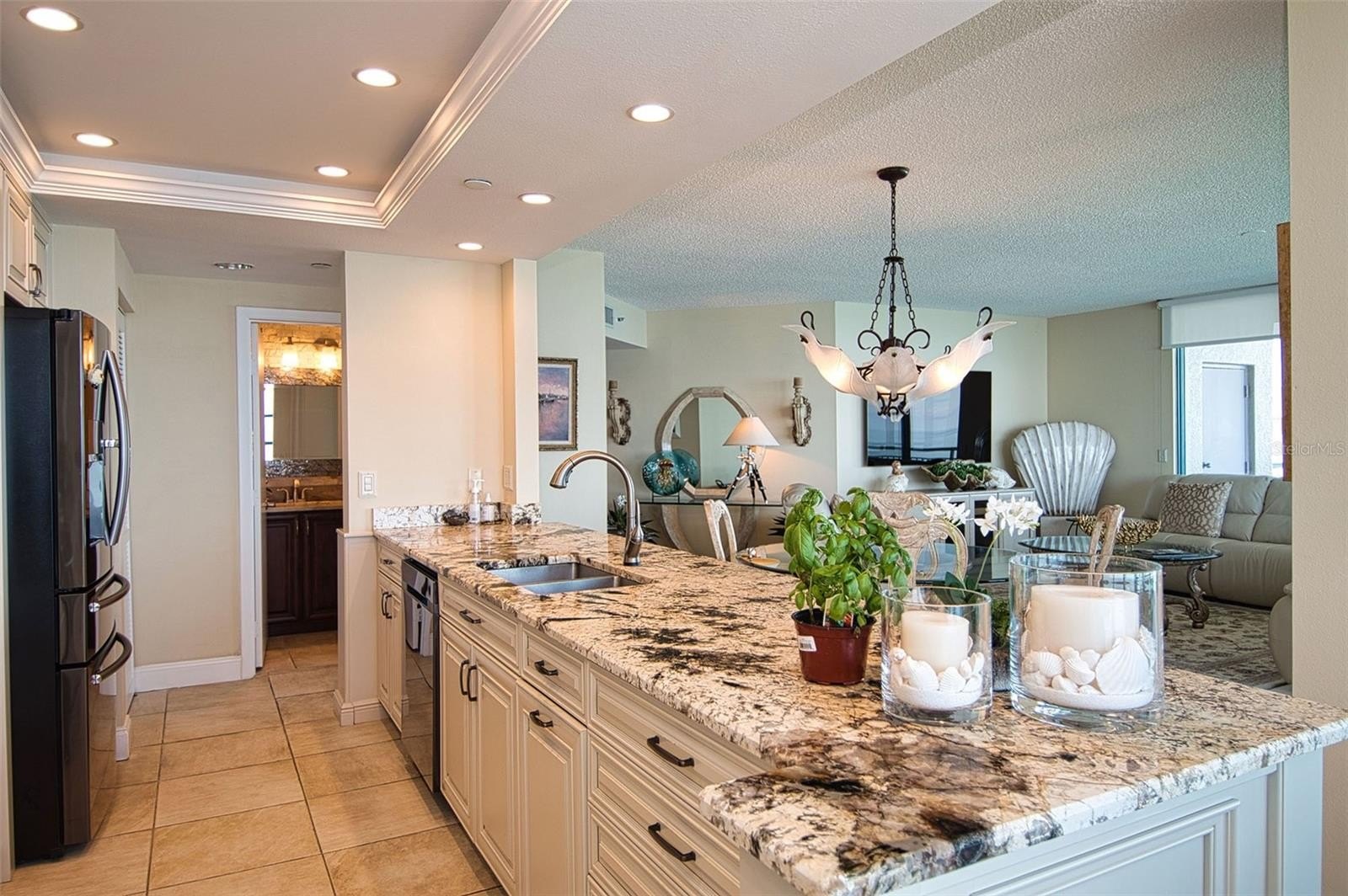 CLEARWATER BEACH, Florida, 33767, United States, 3 Bedrooms Bedrooms, ,3 BathroomsBathrooms,Residential,For Sale,1976506