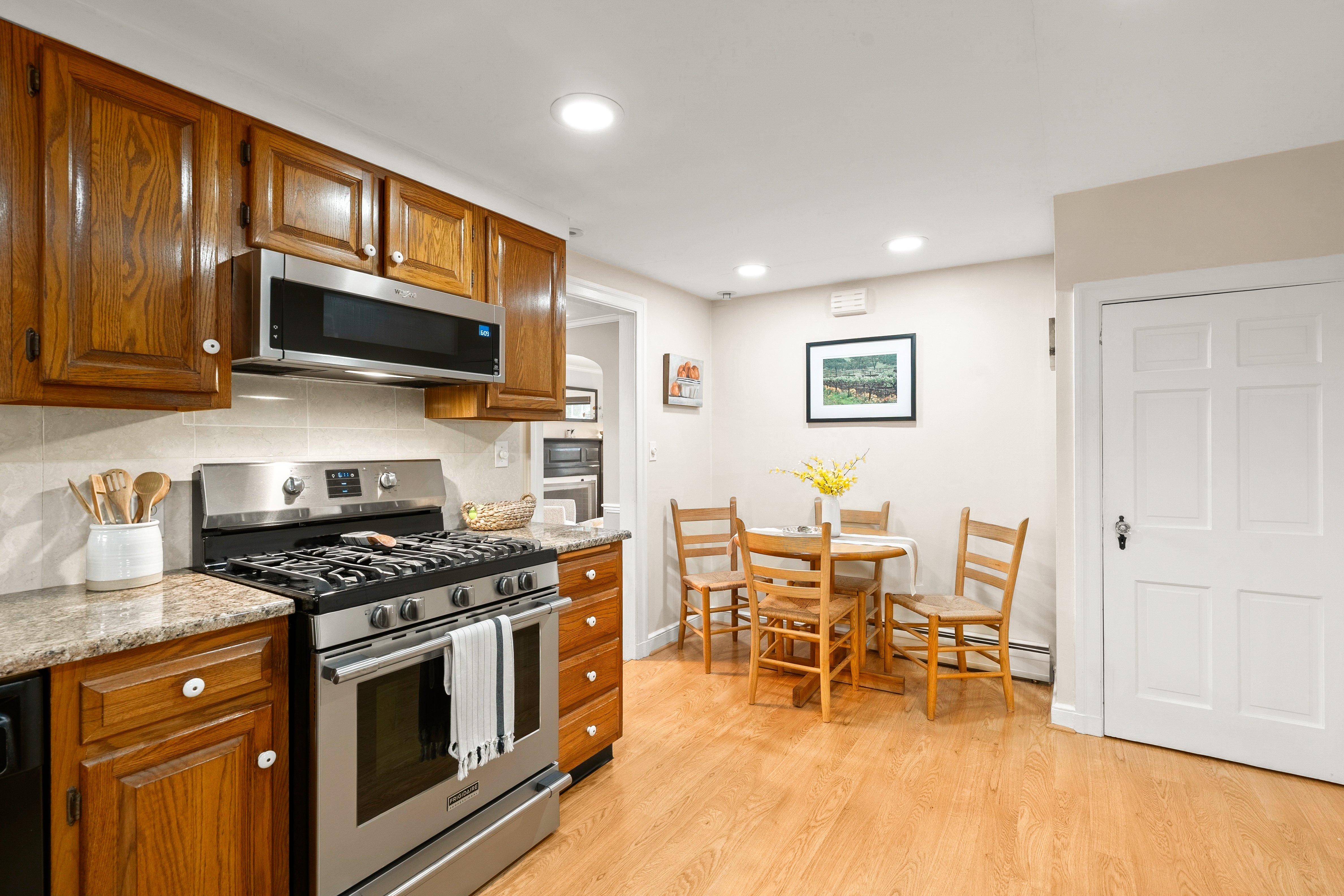  9 Roland Street, Medford, MA, 02155 - 物件實景