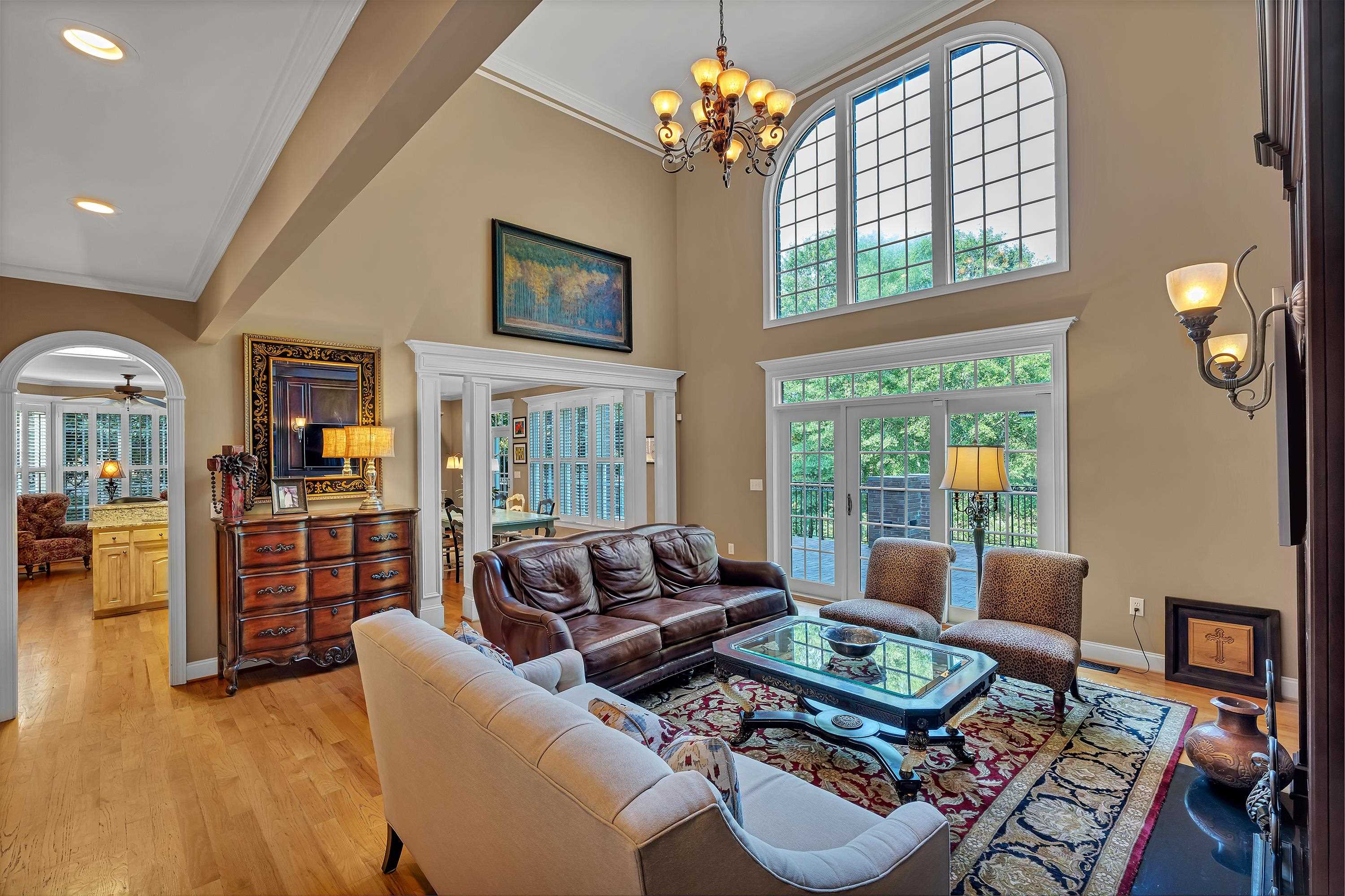 Spartanburg, South Carolina, 29306, United States, 5 Bedrooms Bedrooms, ,5 BathroomsBathrooms,Residential,For Sale,1876964