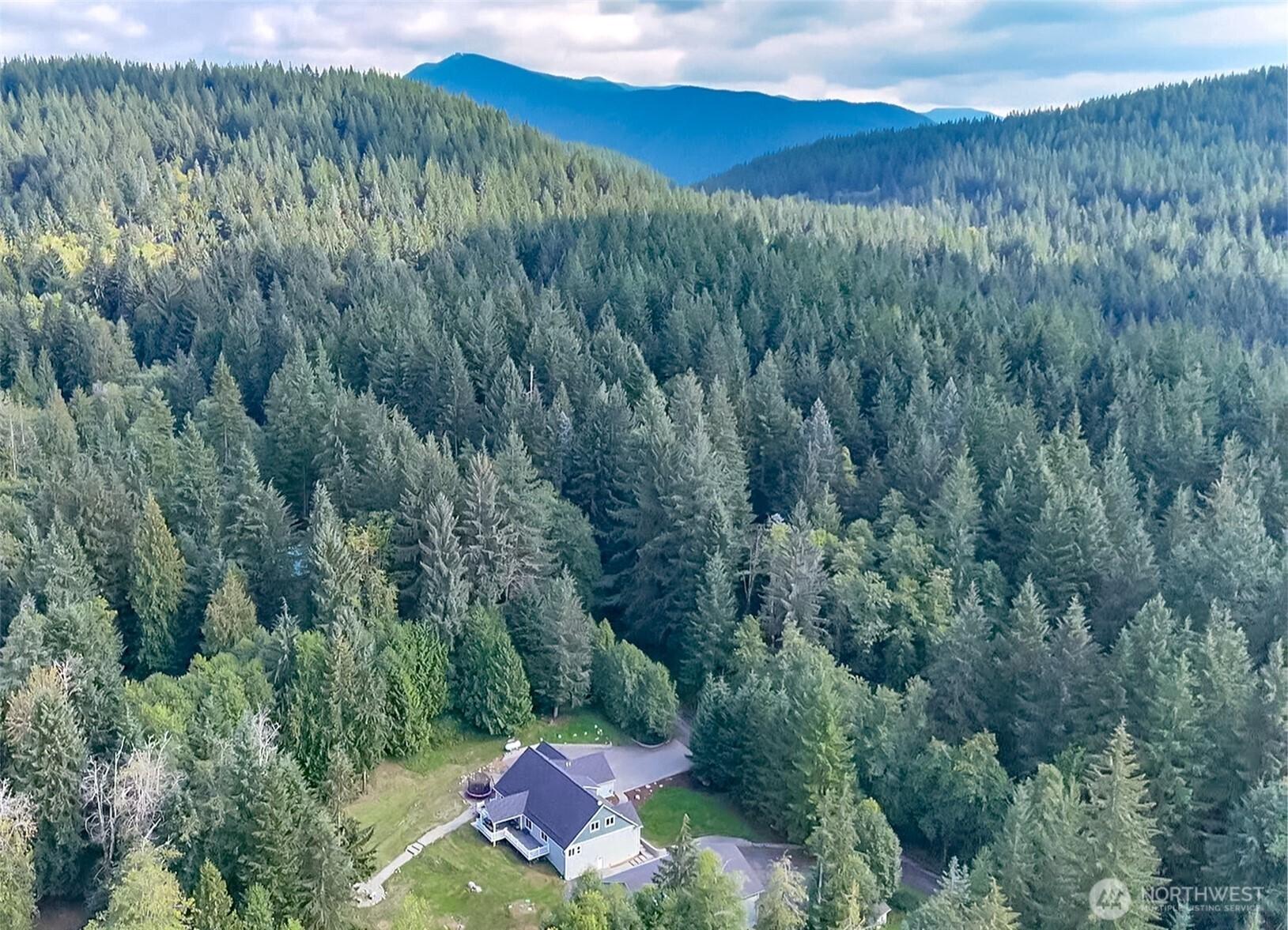 MAPLE VALLEY, Washington, 98038, United States, 3 Bedrooms Bedrooms, ,3 BathroomsBathrooms,Residential,For Sale,1947059