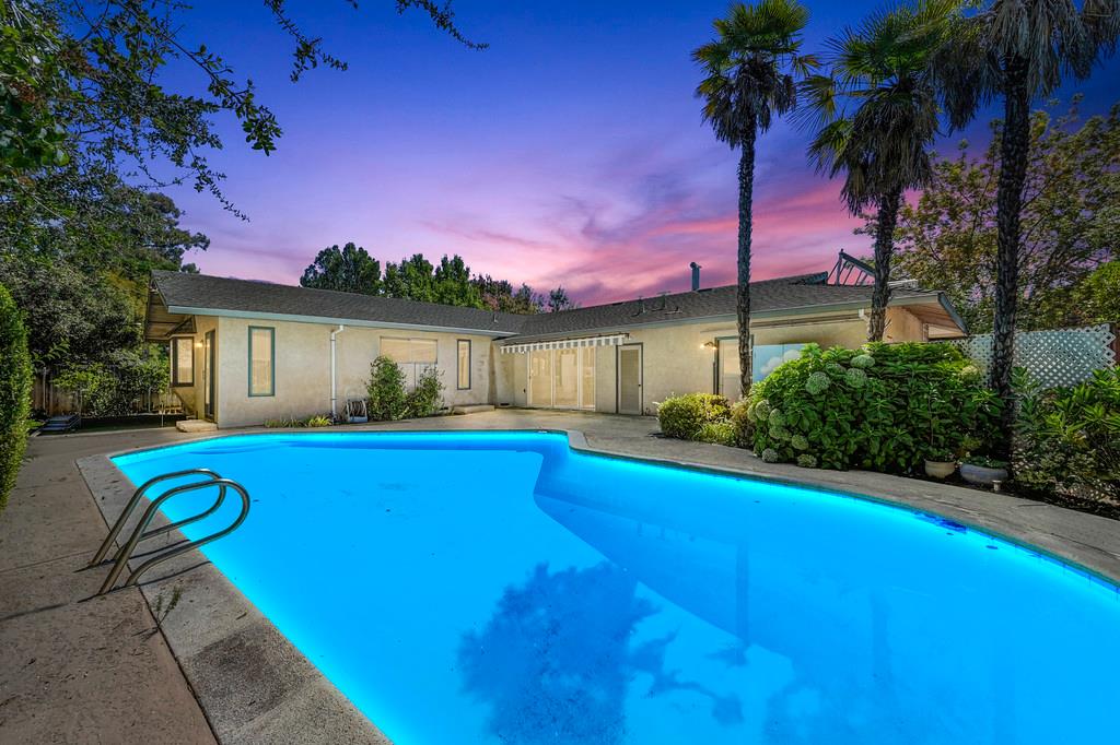 Roseville, California, 95678, United States, 3 Bedrooms Bedrooms, ,2 BathroomsBathrooms,Residential,For Sale,1940546