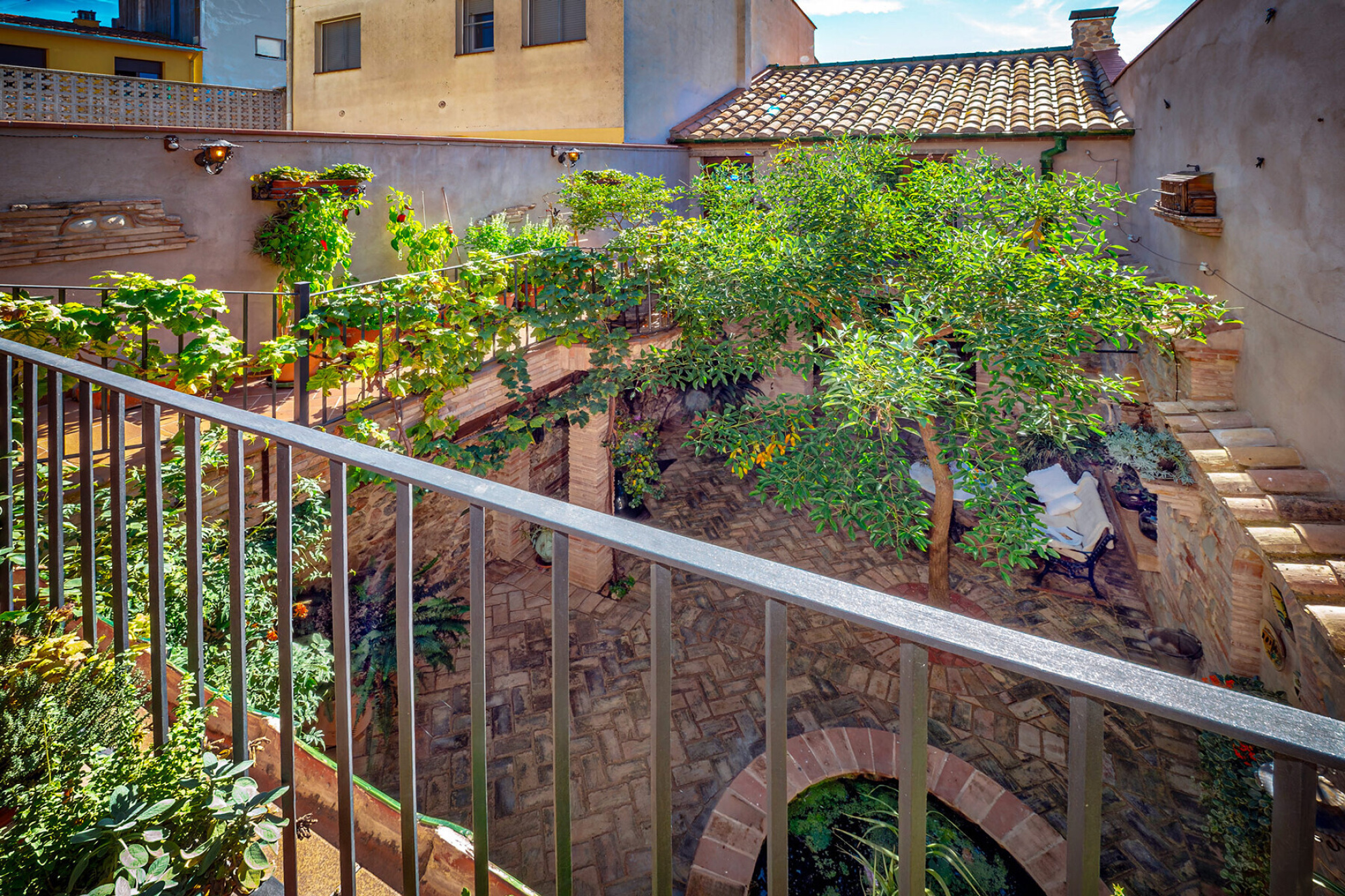  Historic 1887 townhouse with courtyard and a high quality restoration. - 物件實景