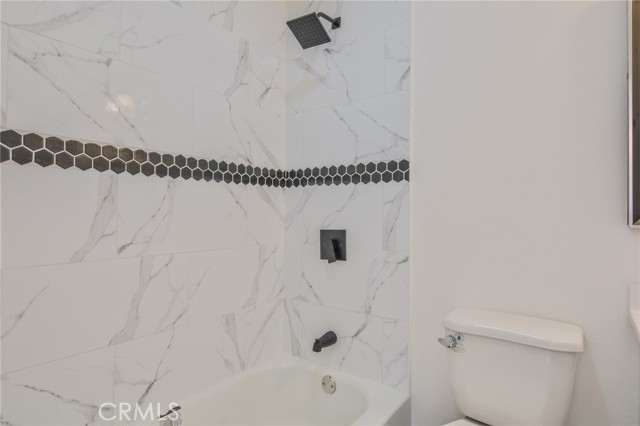 Los Angeles, California, 90001, United States, 2 Bedrooms Bedrooms, ,2 BathroomsBathrooms,Residential,For Sale,2008096