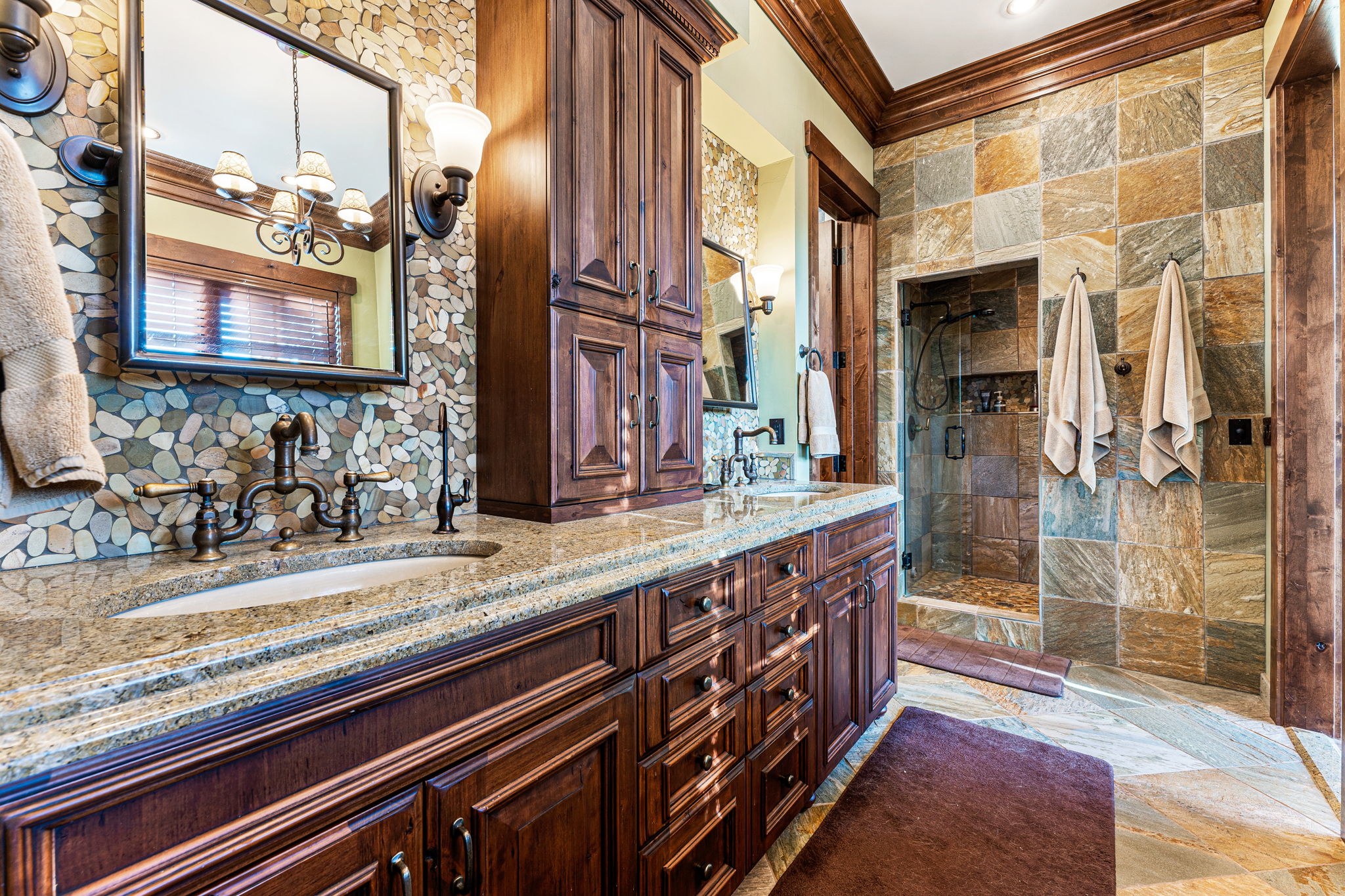  Impressive Mountain Retreat Nestled in the Exclusive Enclave of West Ranch - 物件實景
