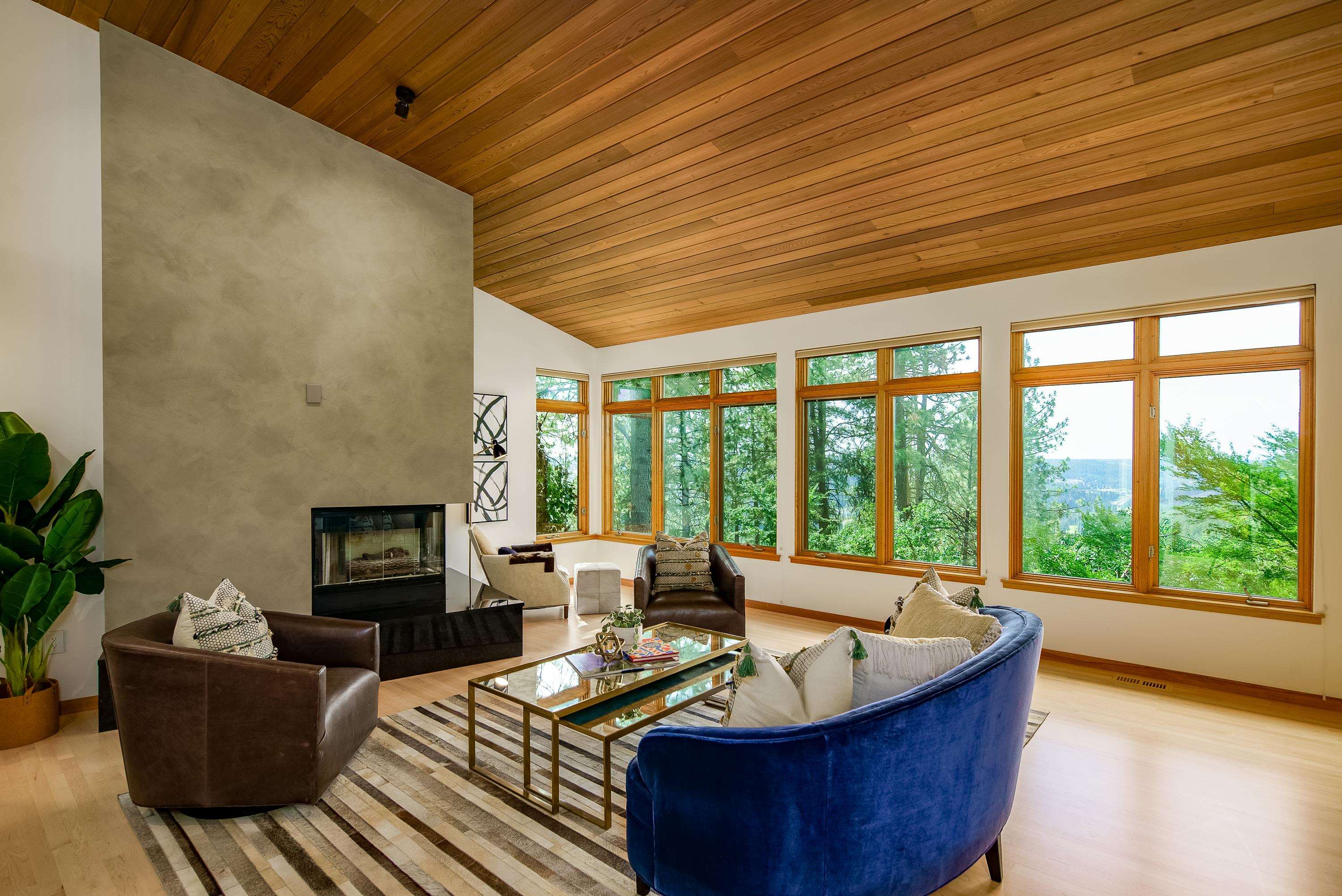 Spokane, Washington, 99223, United States, 4 Bedrooms Bedrooms, ,4 BathroomsBathrooms,Residential,For Sale,2002514