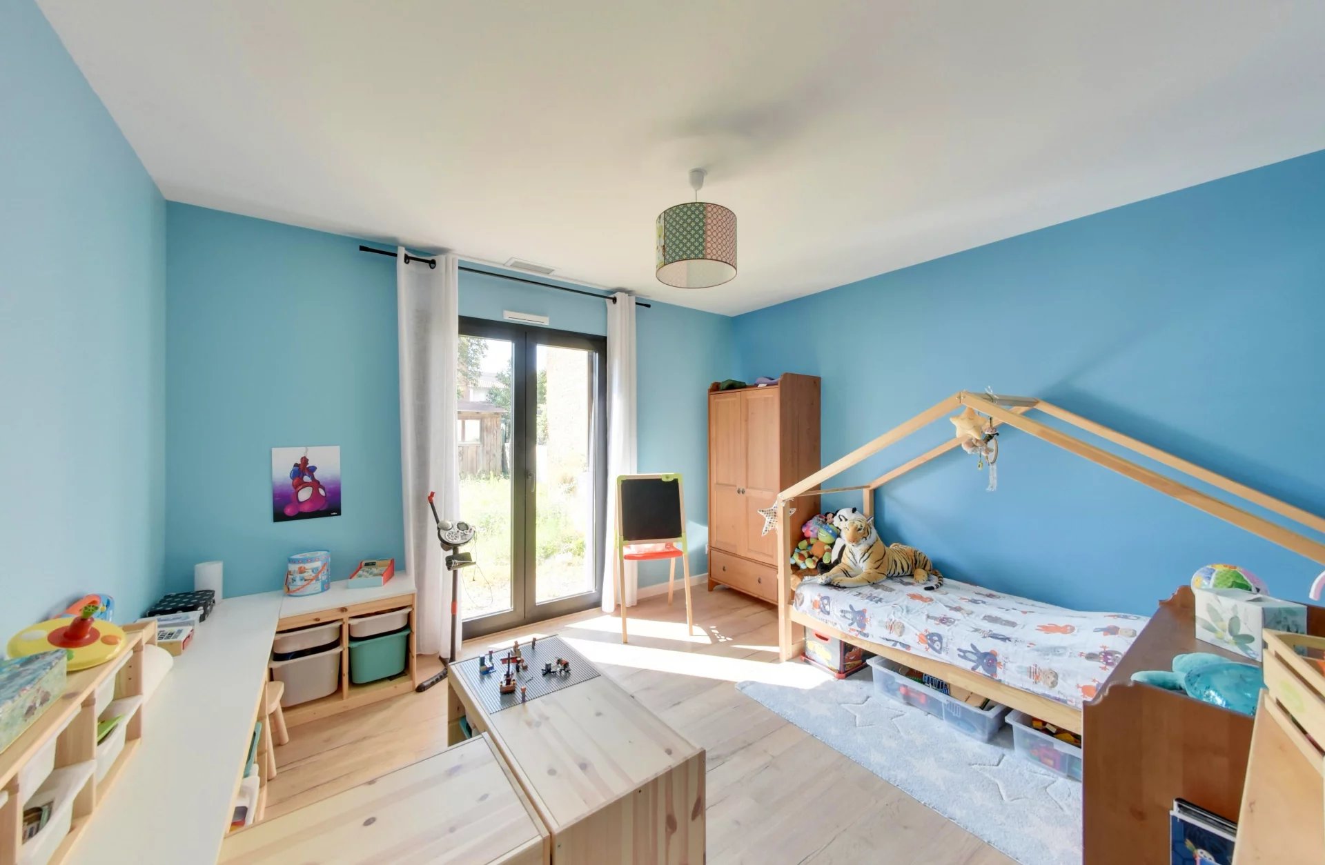 Perpignan, Occitanie, 66000, FR, 4 Bedrooms Bedrooms, ,2 BathroomsBathrooms,Residential,For Sale,1999790