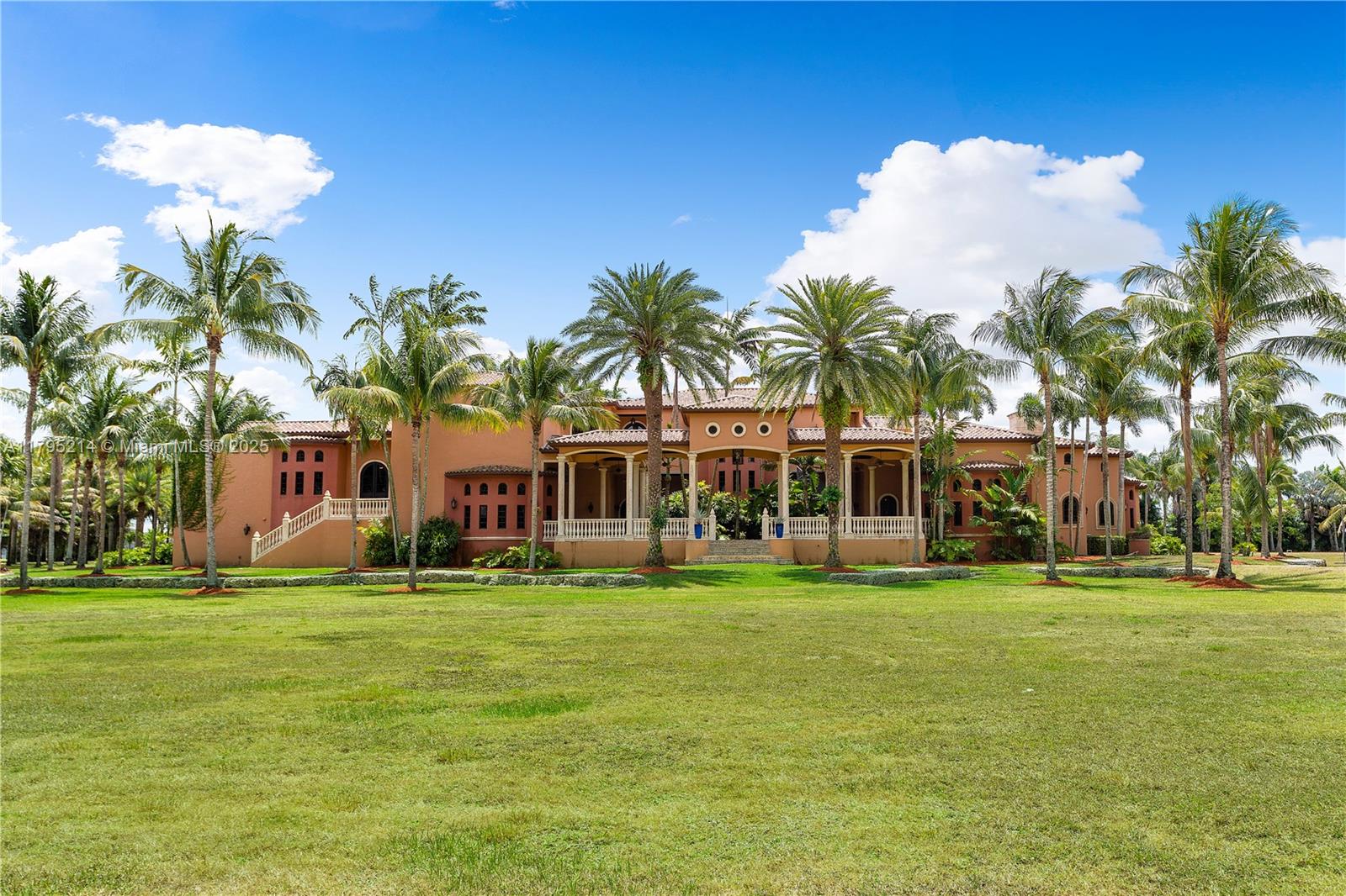 Homestead, Florida, 33031, United States, 6 Bedrooms Bedrooms, ,7 BathroomsBathrooms,Residential,For Sale,1804180