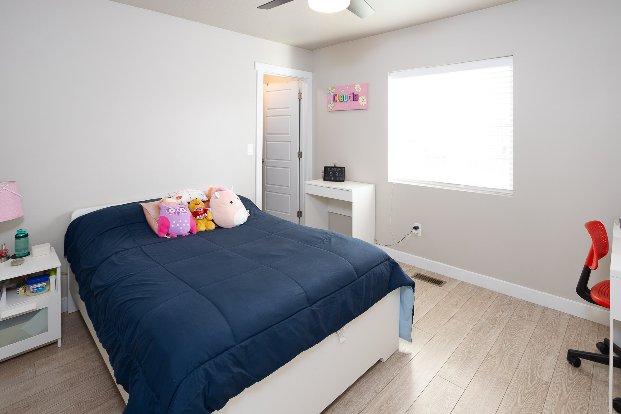 Provo, Utah, 84601, United States, 4 Bedrooms Bedrooms, ,3 BathroomsBathrooms,Residential,For Sale,1978881