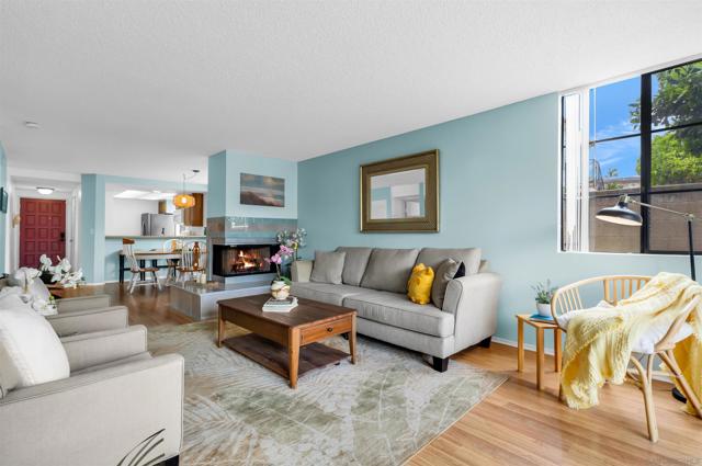San Diego, California, 92106, United States, 2 Bedrooms Bedrooms, ,2 BathroomsBathrooms,Residential,For Sale,1835176