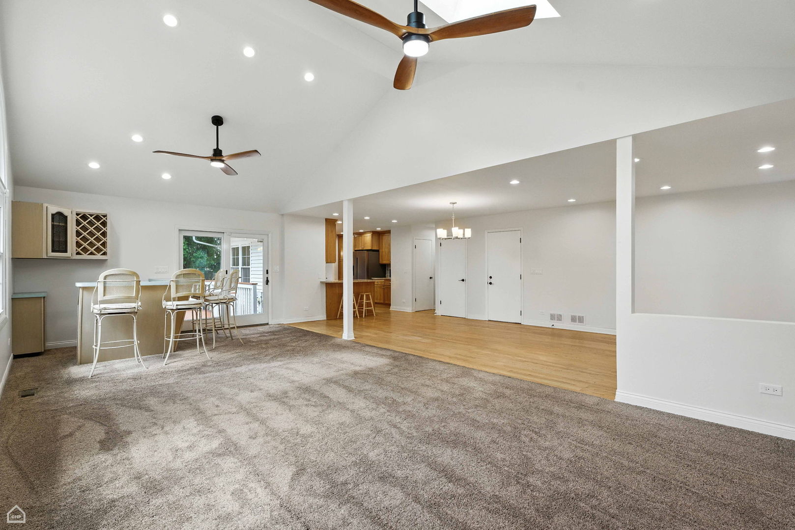 Buffalo Grove, Illinois, 60089, United States, 4 Bedrooms Bedrooms, ,3 BathroomsBathrooms,Residential,For Sale,1911732
