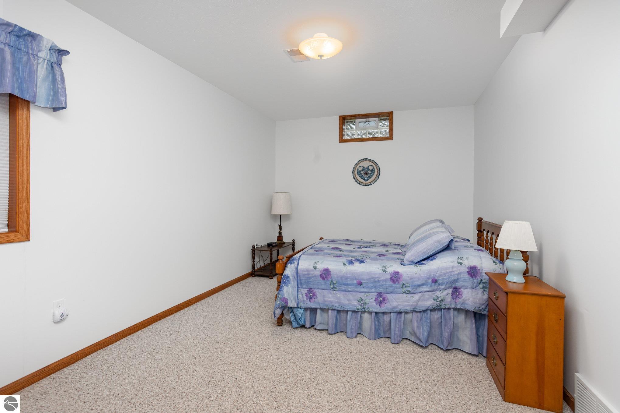 Harrison, Michigan, 48625, United States, 5 Bedrooms Bedrooms, ,4 BathroomsBathrooms,Residential,For Sale,1990816