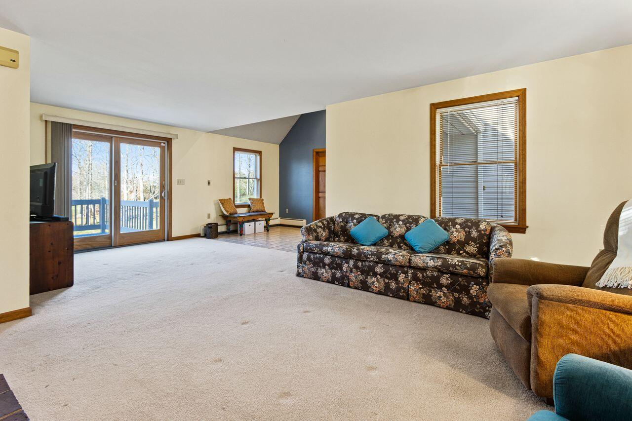 Portland, Maine, 04103, United States, 3 Bedrooms Bedrooms, ,3 BathroomsBathrooms,Residential,For Sale,1988011