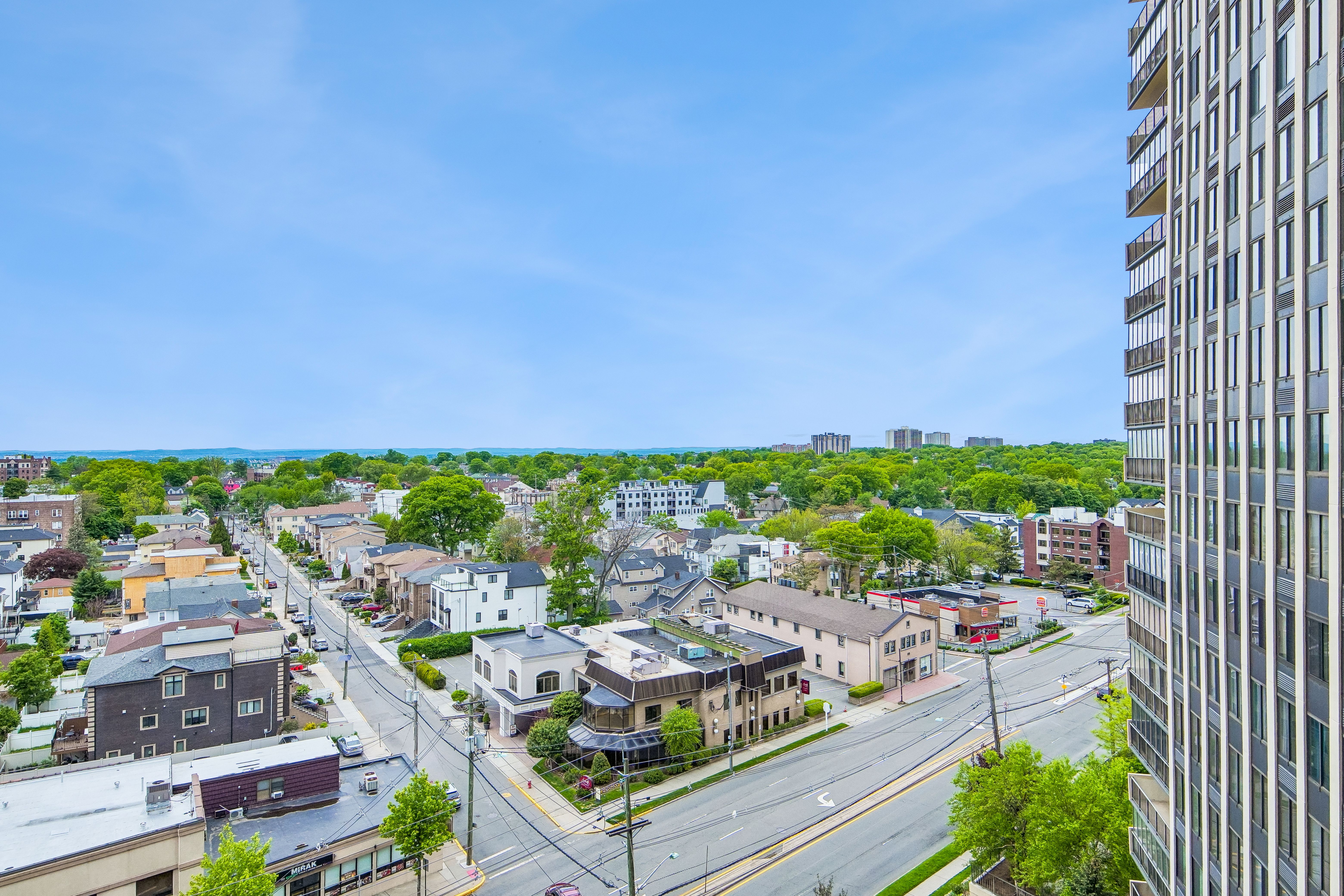  300 Winston Drive, Cliffside Park, NJ 07010 - 物件實景