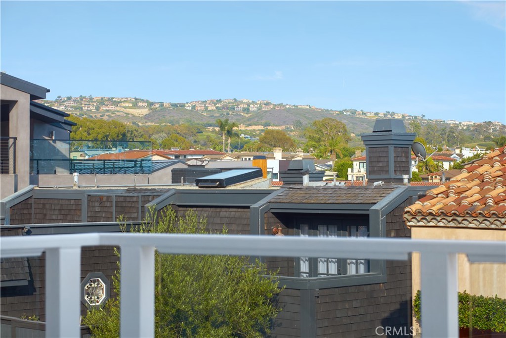 Corona del Mar, California, 92625, United States, 3 Bedrooms Bedrooms, ,Residential,For Sale,1932614