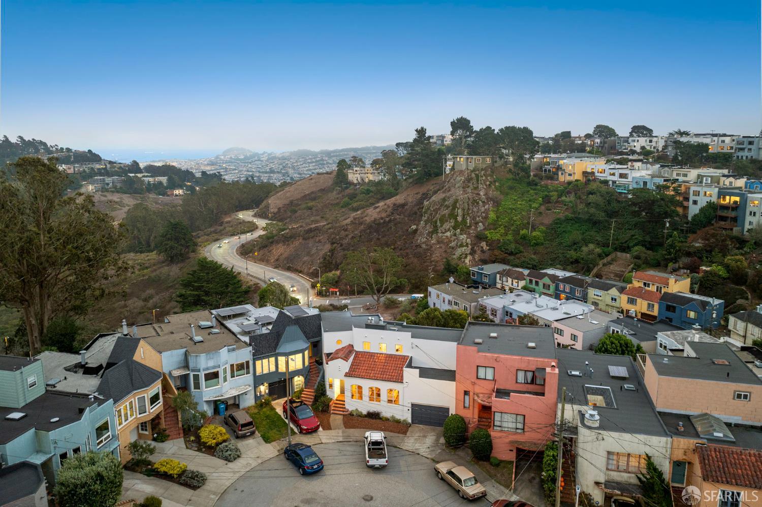 San Francisco, California, 94127, United States, 3 Bedrooms Bedrooms, ,4 BathroomsBathrooms,Residential,For Sale,1961559