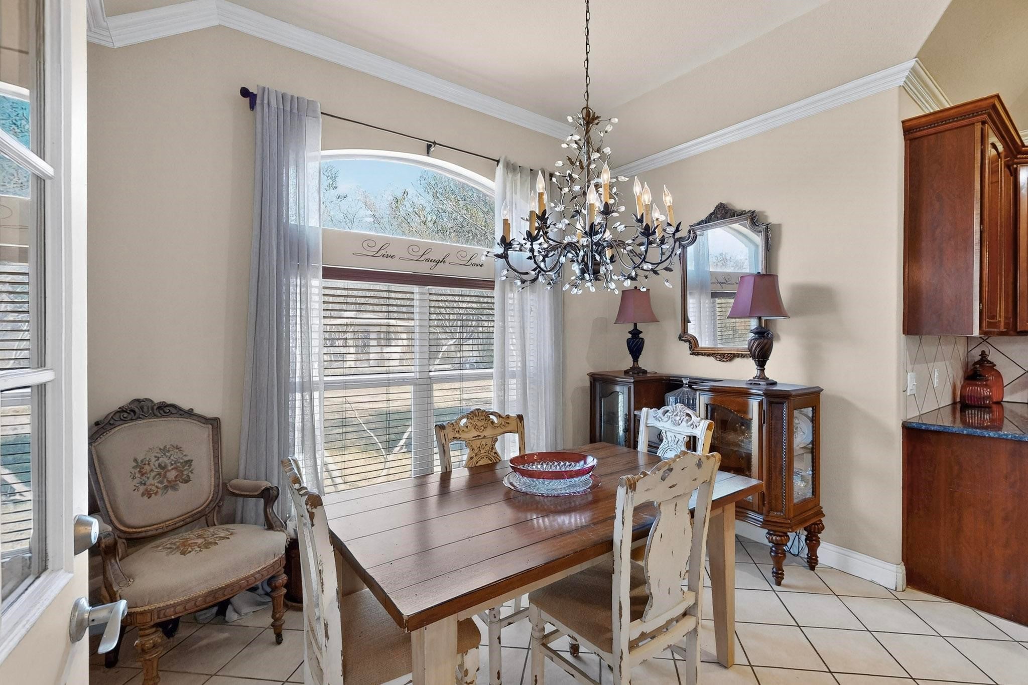 Mansfield, Texas, 76063, United States, 5 Bedrooms Bedrooms, ,3 BathroomsBathrooms,Residential,For Sale,1999232