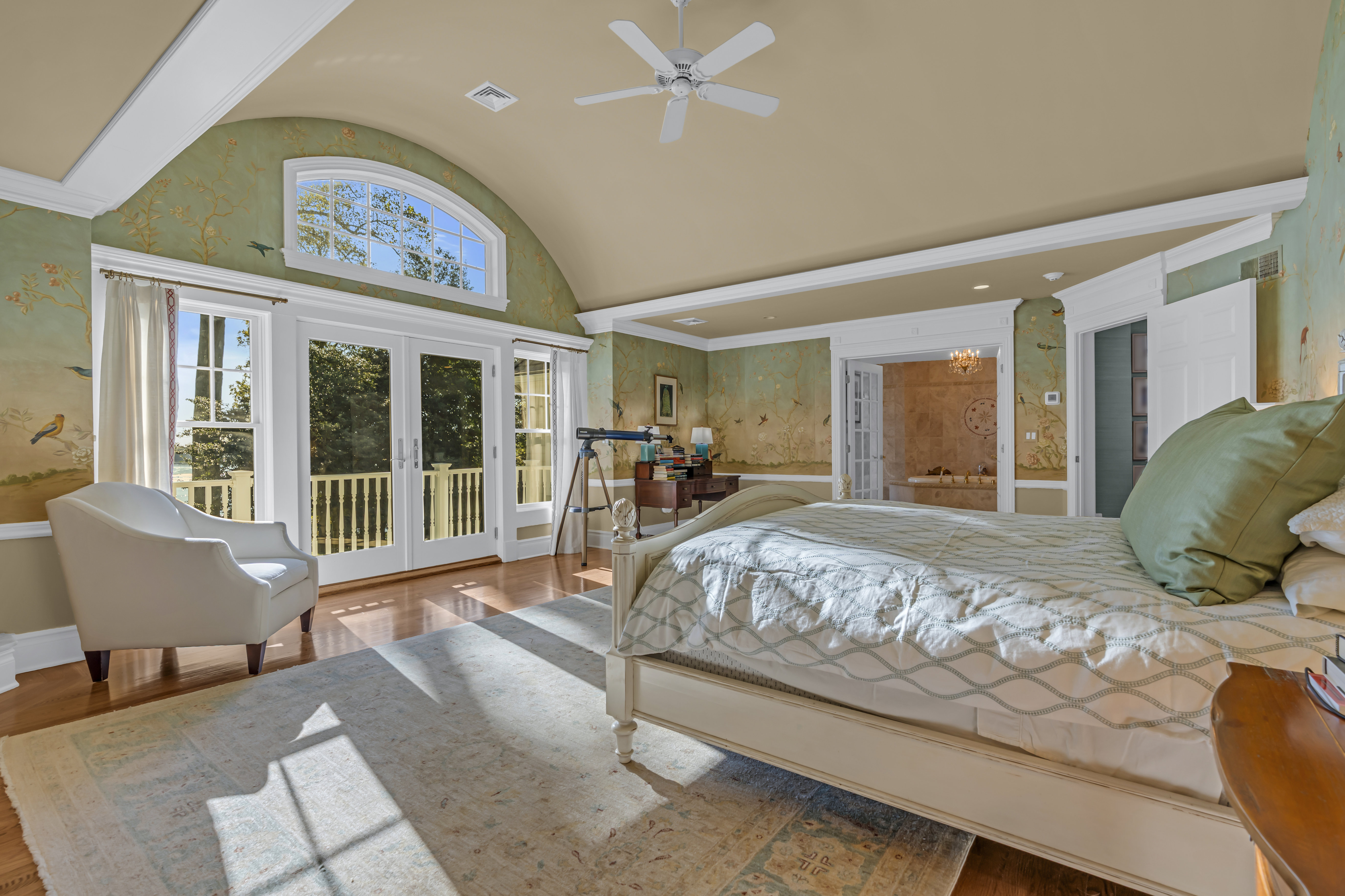  Waterfront Oasis - 物件實景