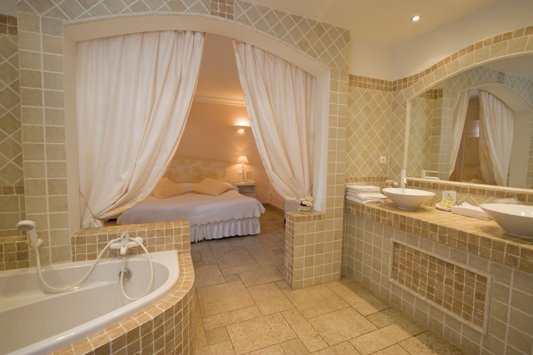  MAGNIFICENT PROPERTY IN THE SOUTH OF UZES - 物件實景