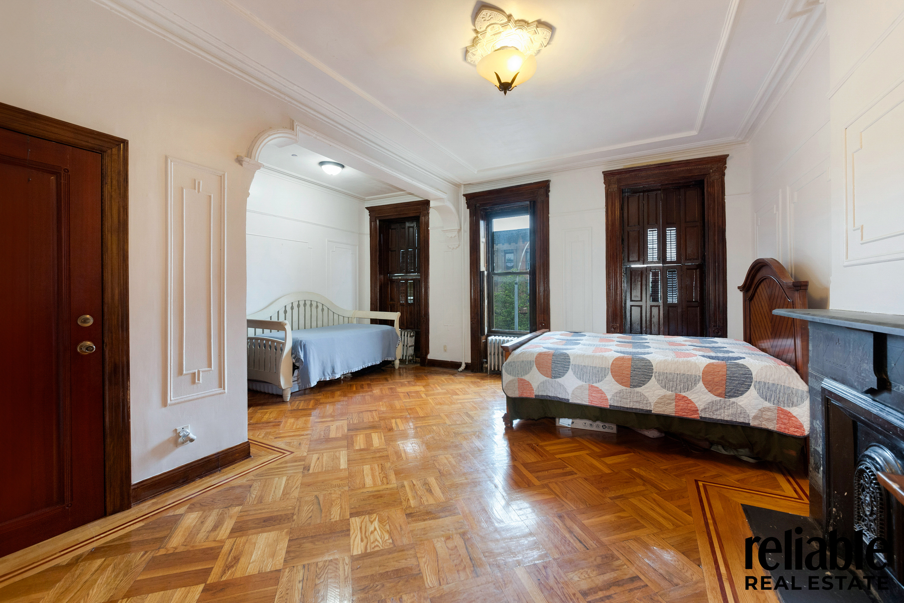 Brooklyn, New York, 11216, United States, 6 Bedrooms Bedrooms, ,3 BathroomsBathrooms,Residential,For Sale,1968058