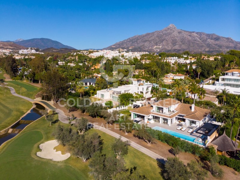 Marbella, Andalusia, ES, 5 Bedrooms Bedrooms, ,5 BathroomsBathrooms,Residential,For Sale,1767913