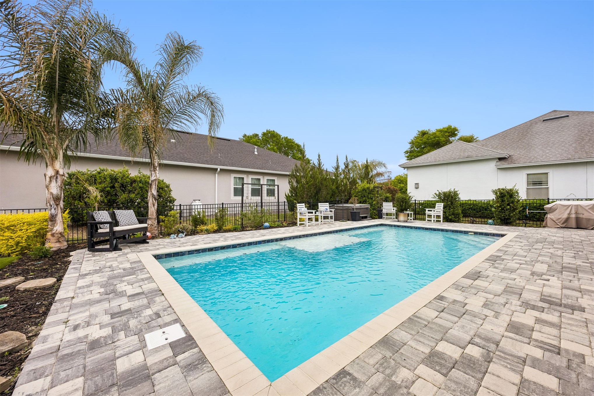 Fernandina Beach, Florida, 32034, United States, 3 Bedrooms Bedrooms, ,2 BathroomsBathrooms,Residential,For Sale,2031071