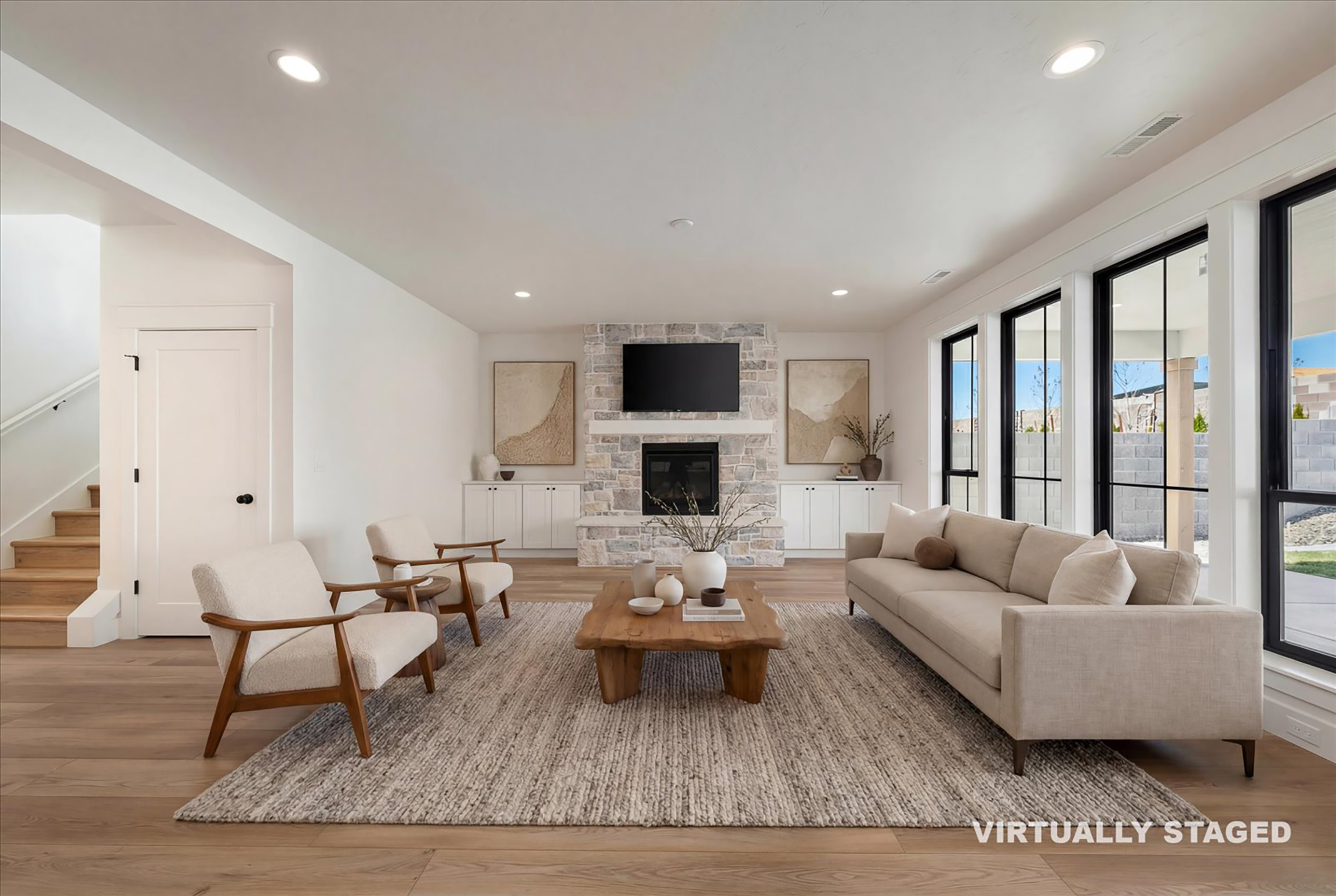  5 bed plus den and 2nd family room, great plan - 物件實景